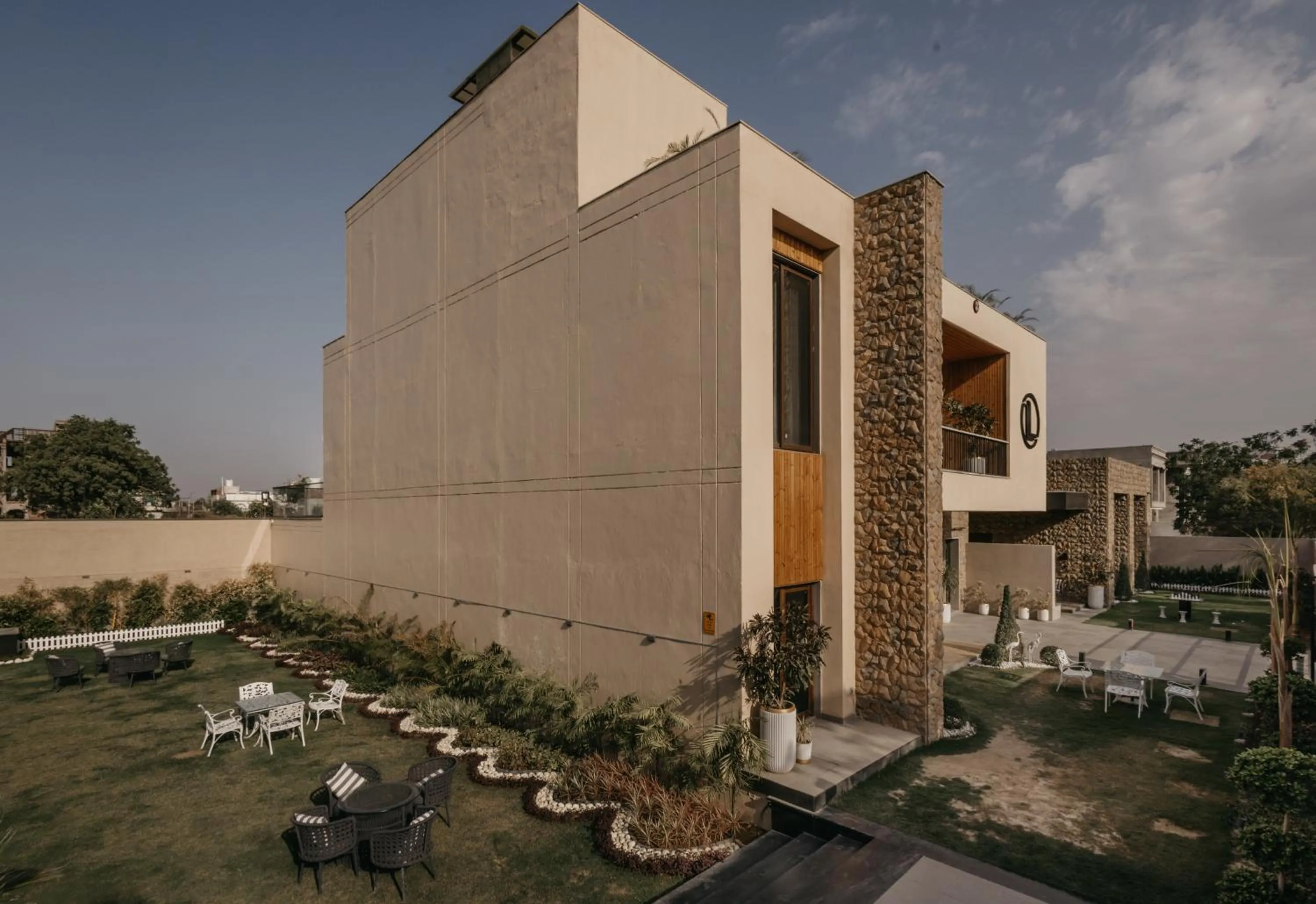 Property building in Luxury Lofts