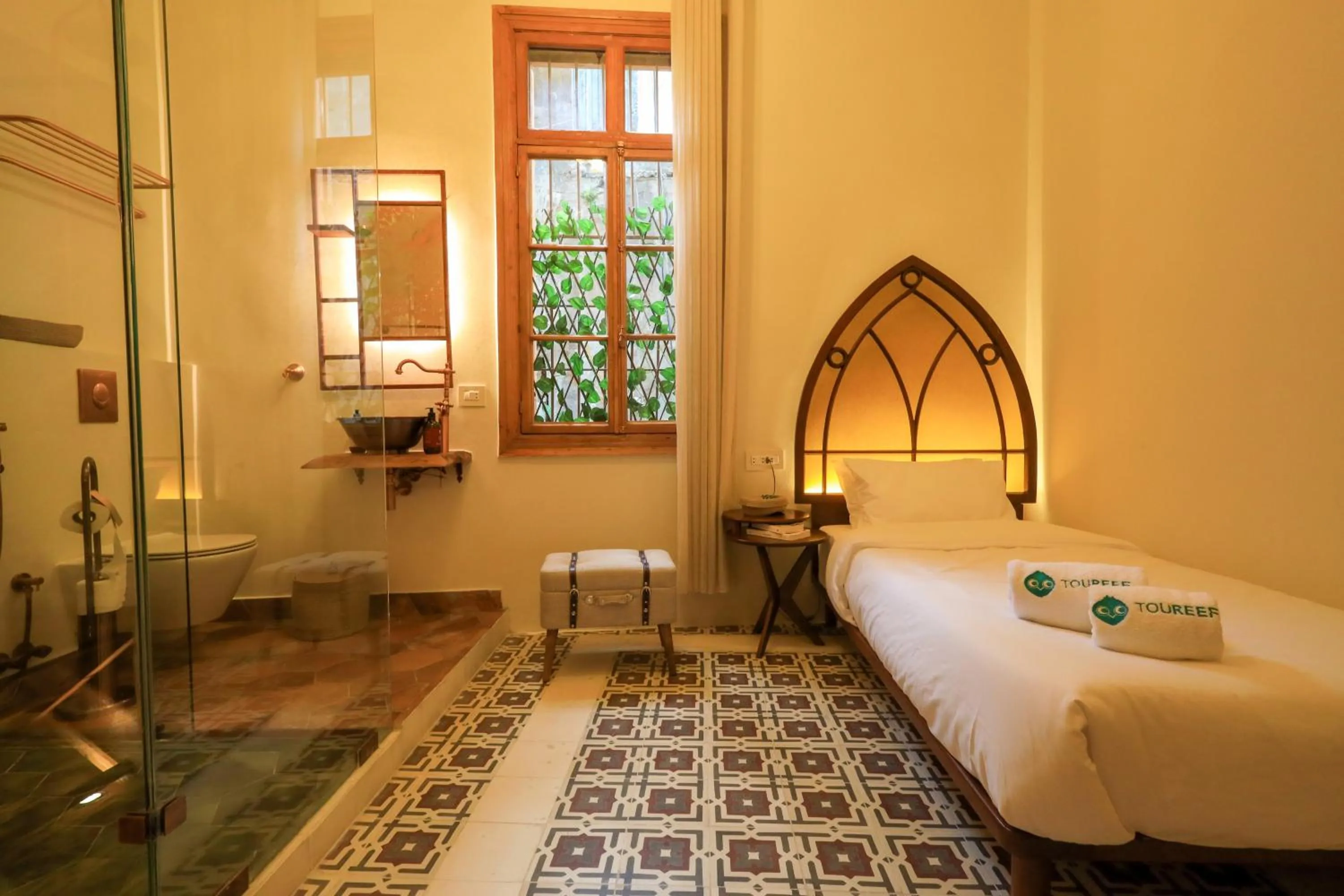 Bed in Beit Toureef - HOME