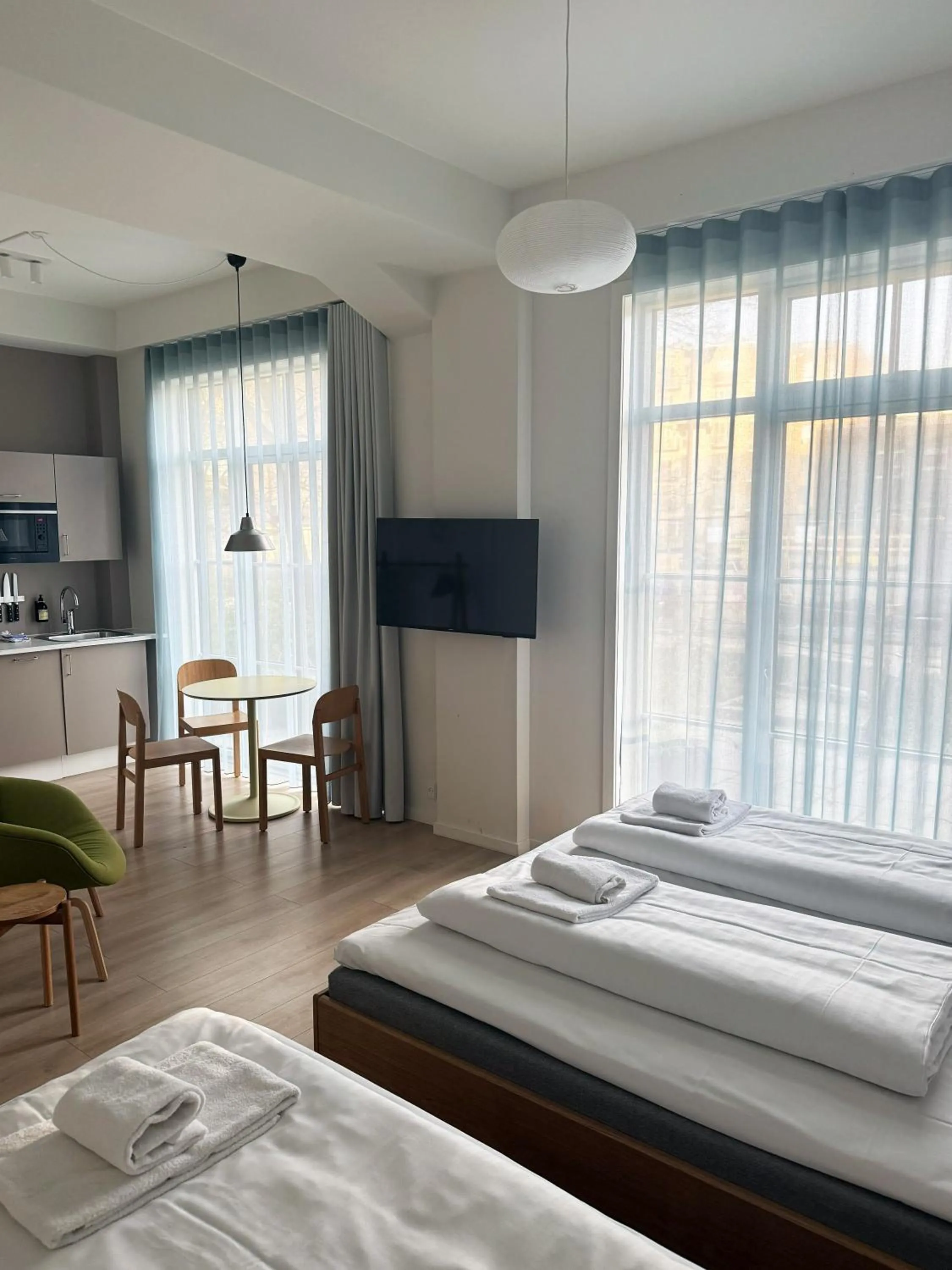 Bed in Flora Apartment Hotel