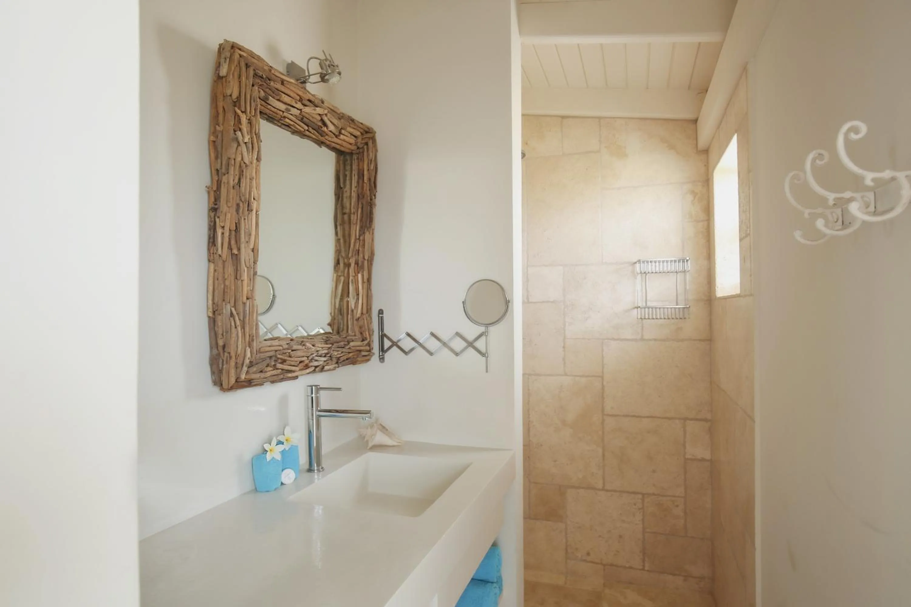 Bathroom in Ocean Breeze Boutique Hotel & Marina