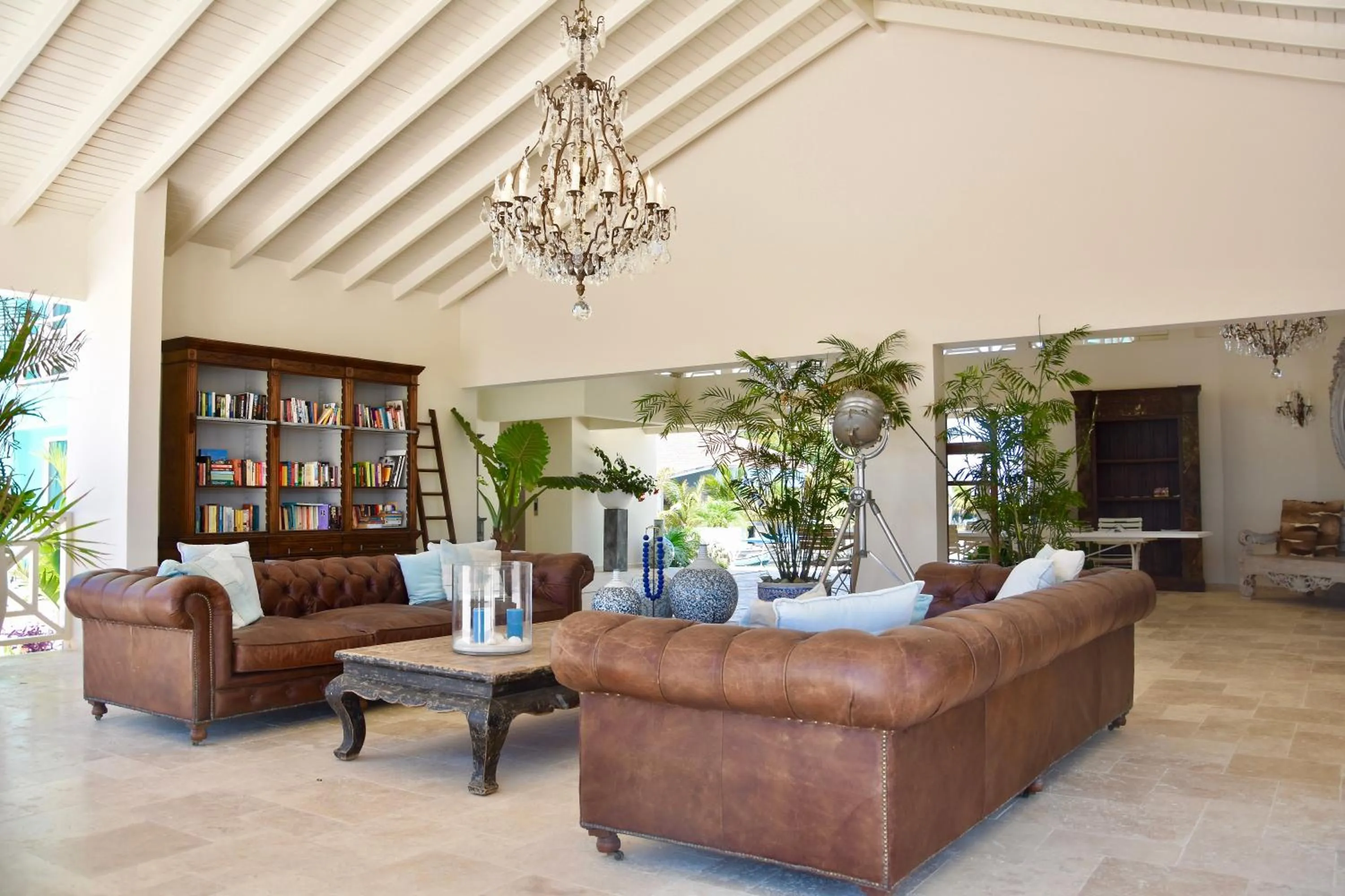 Lobby or reception in Ocean Breeze Boutique Hotel & Marina