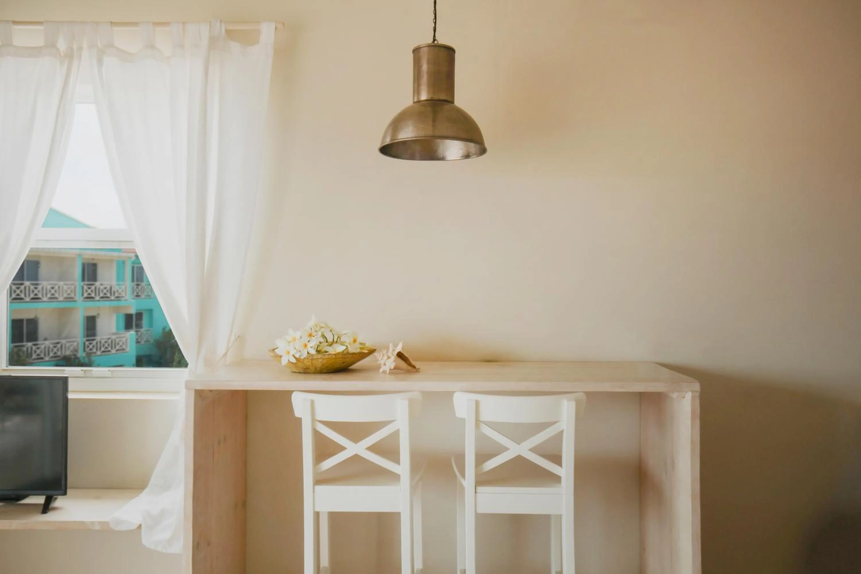 TV and multimedia in Ocean Breeze Boutique Hotel & Marina