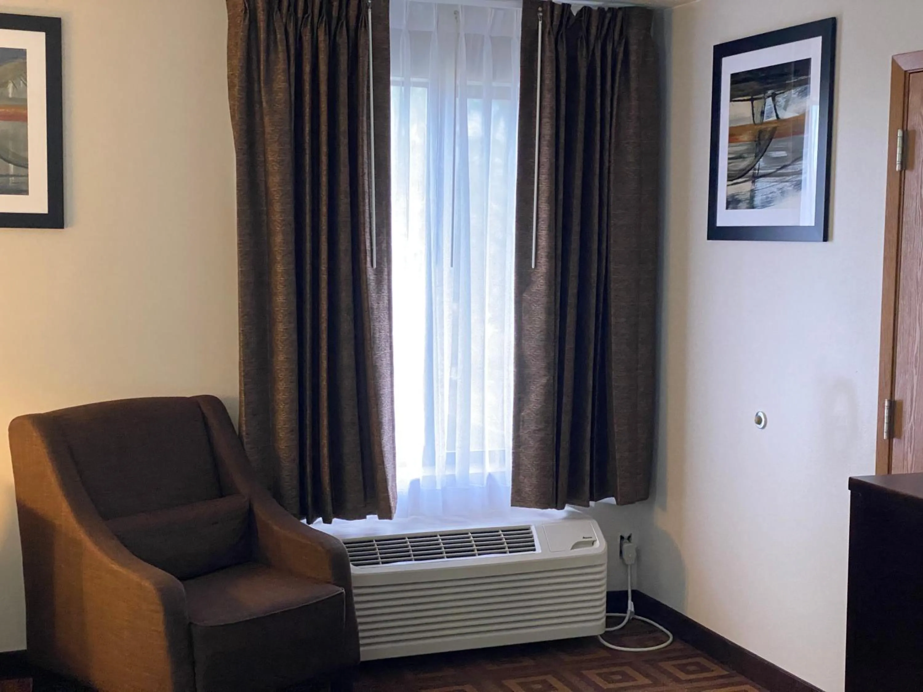 Living room in Red Lion Inn & Suites Post Falls