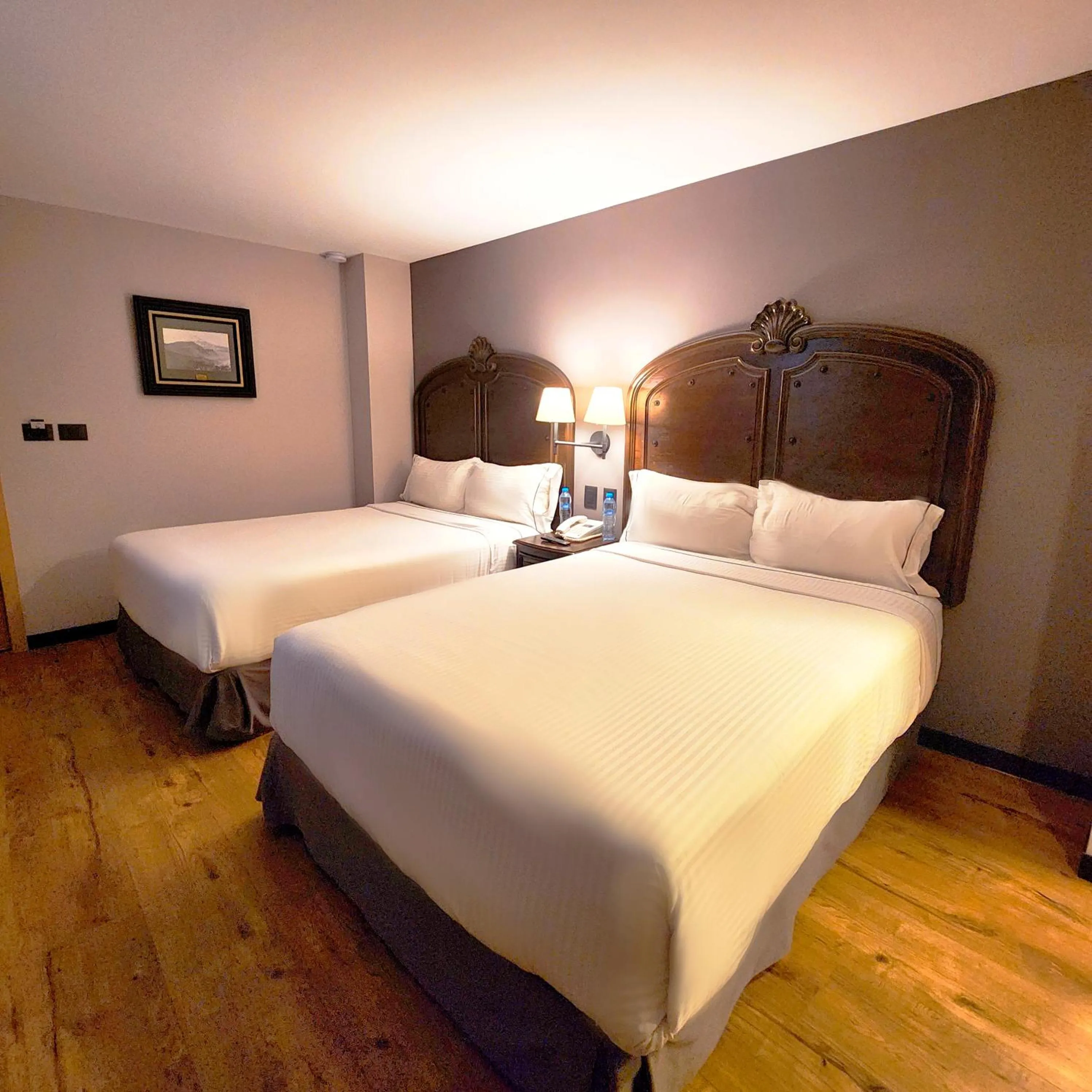 Bed in Canada Central & Rooftop