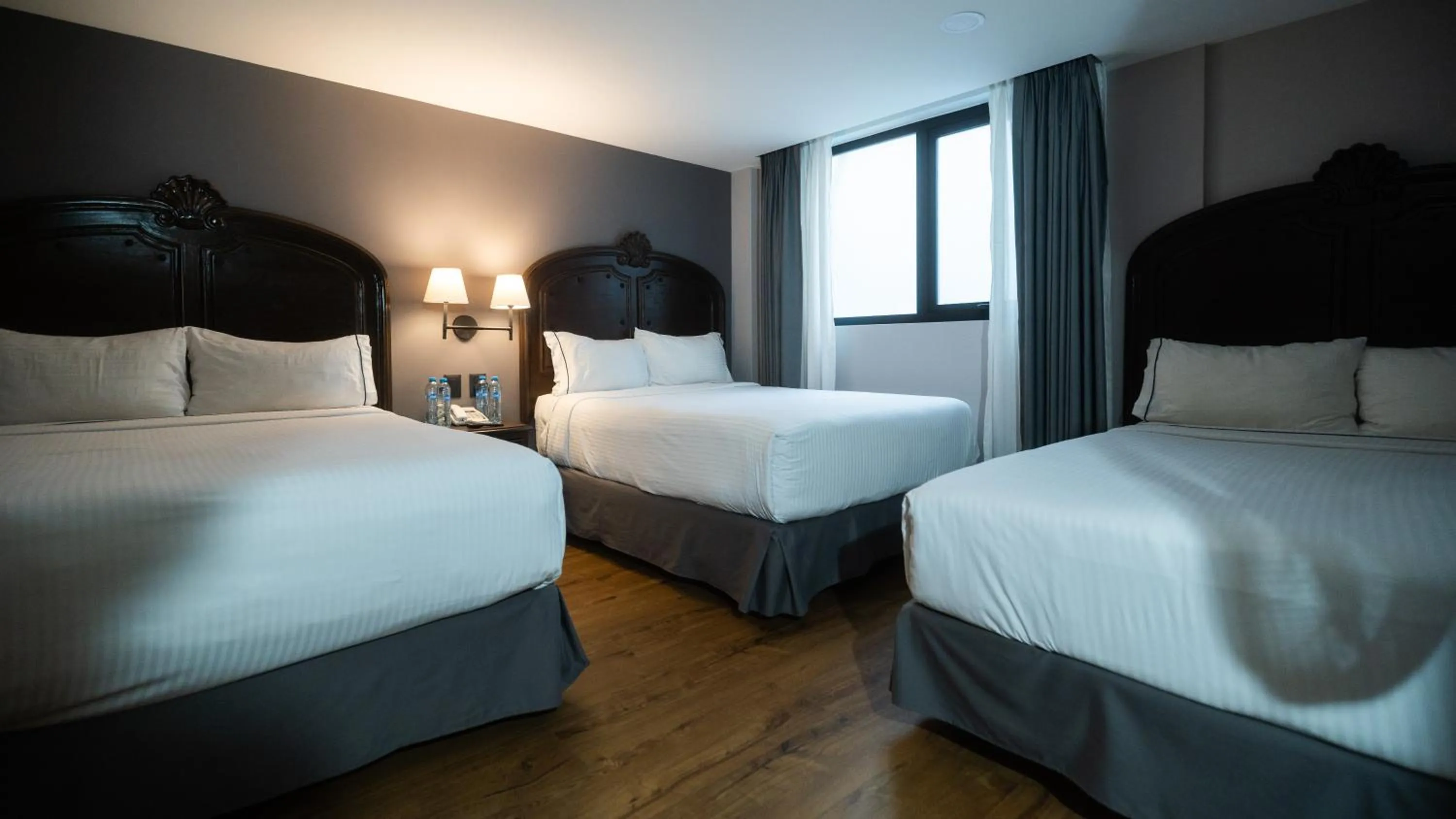 Bed in Canada Central & Rooftop