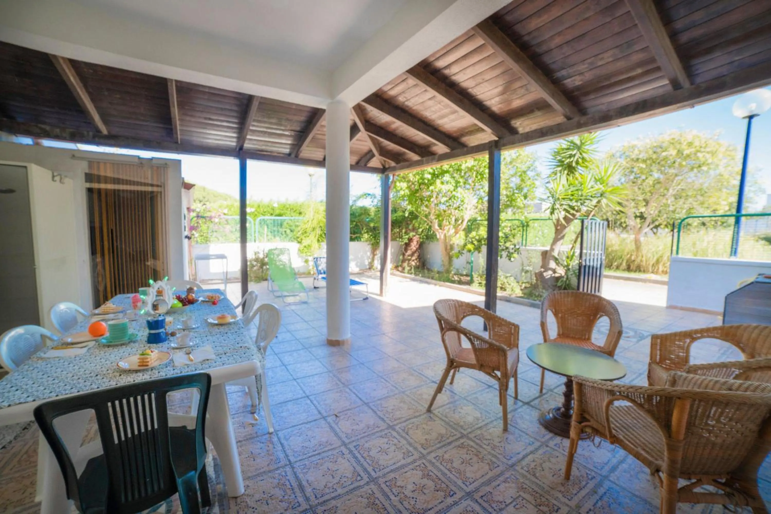 Villetta Fresca With Garden Near The Sea - Happy Rentals