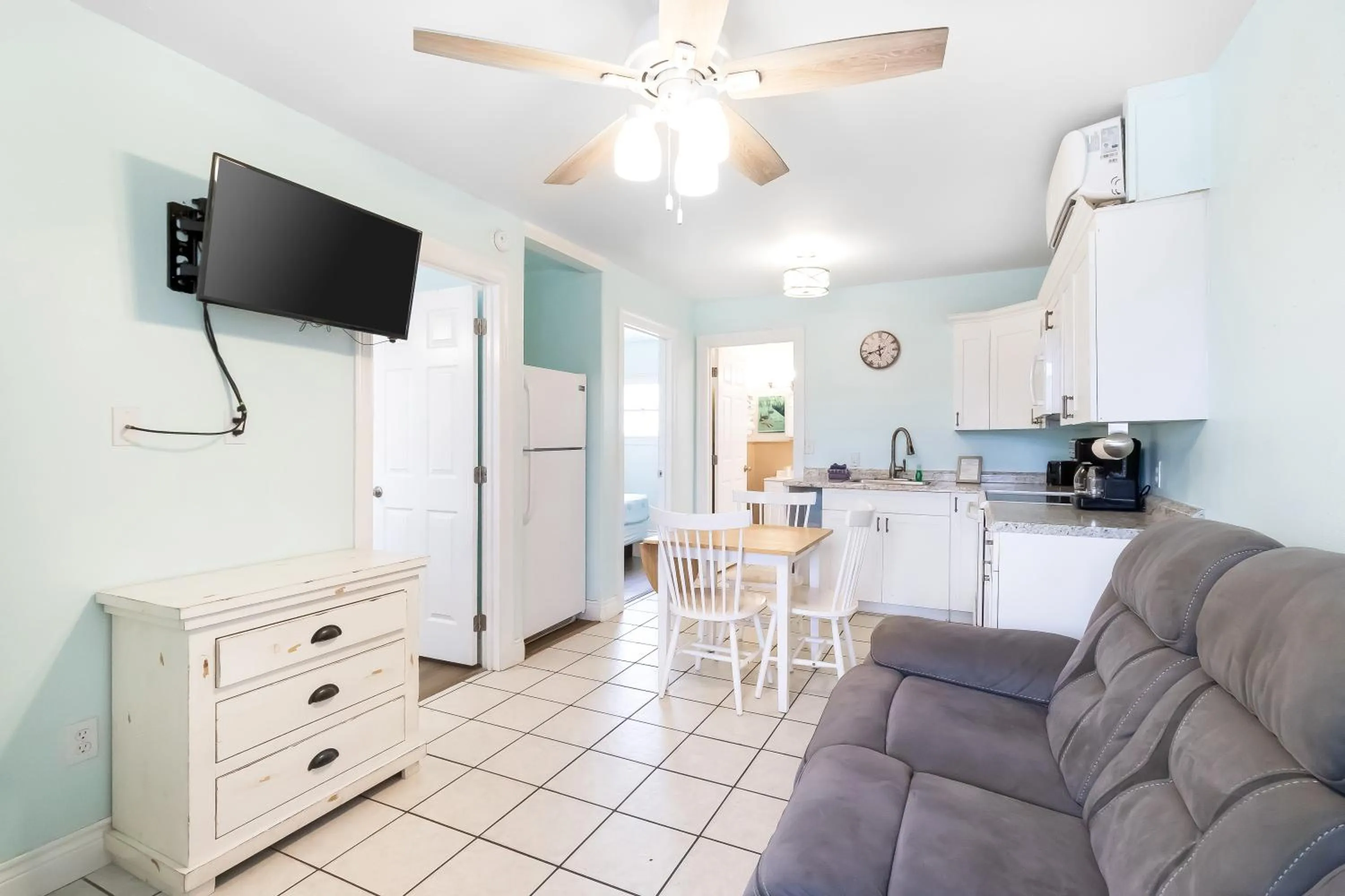 Living room in Tropic Island Resort