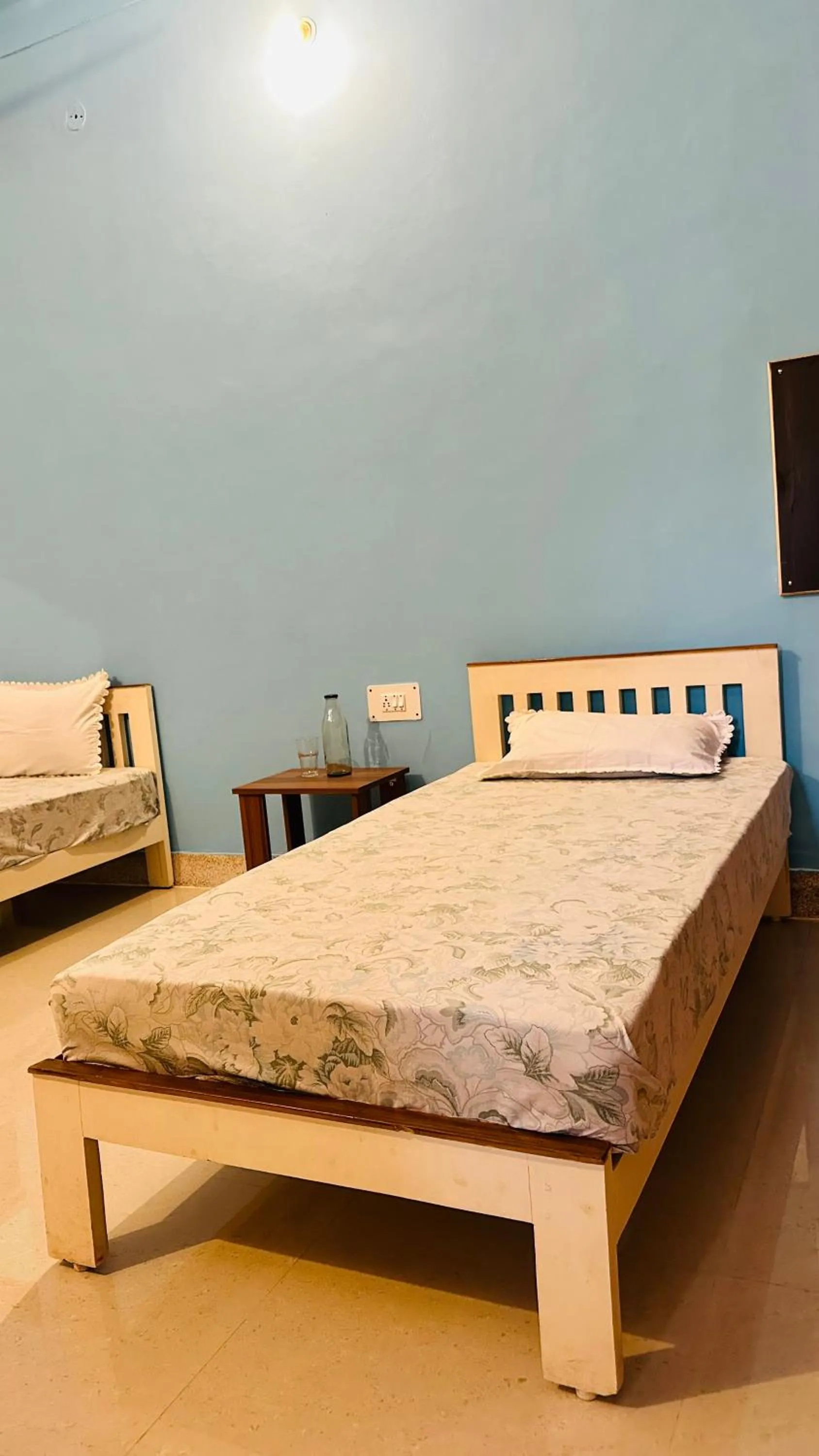 Bed in The Spring Leaves