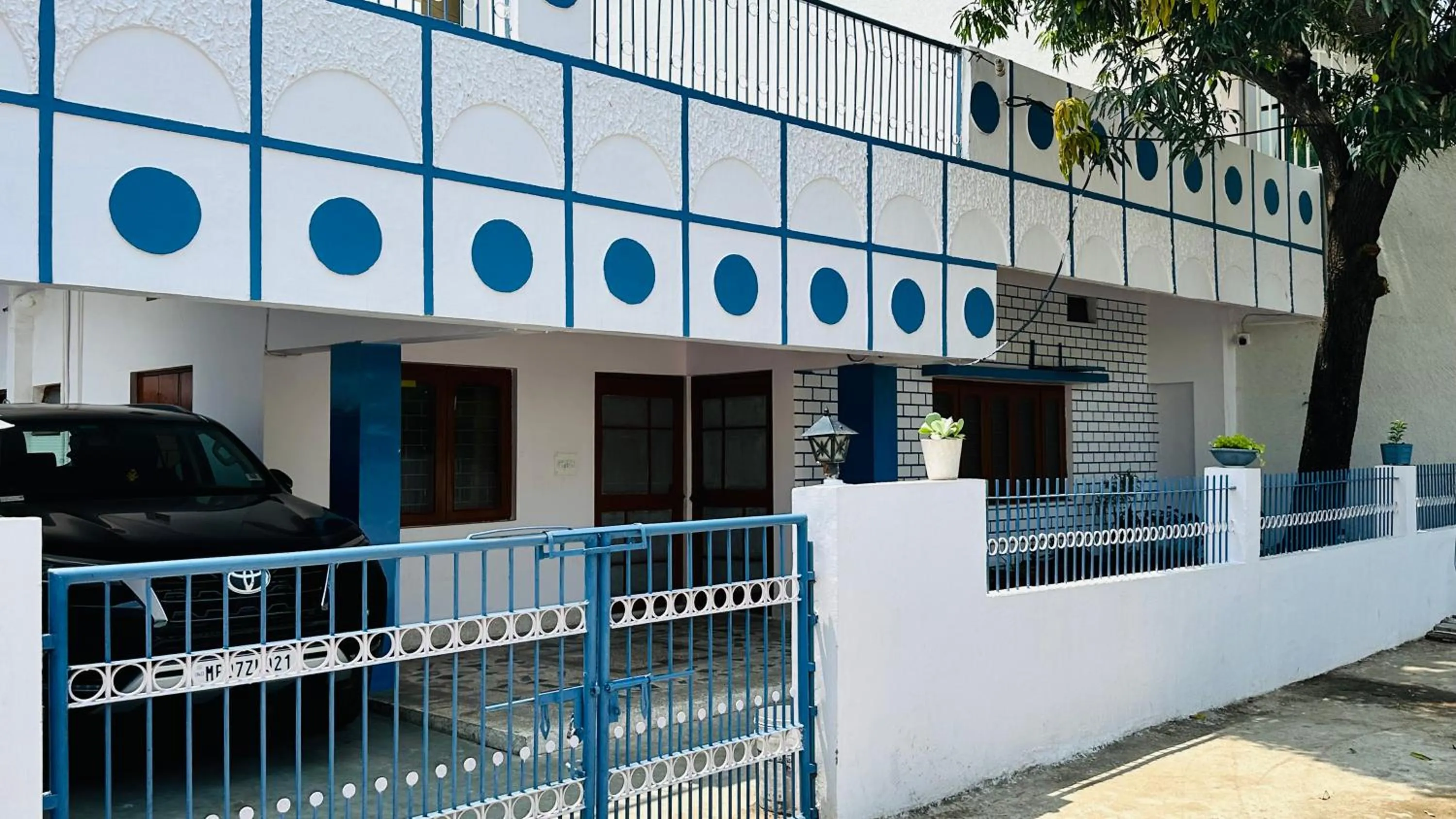 Property building in The Spring Leaves