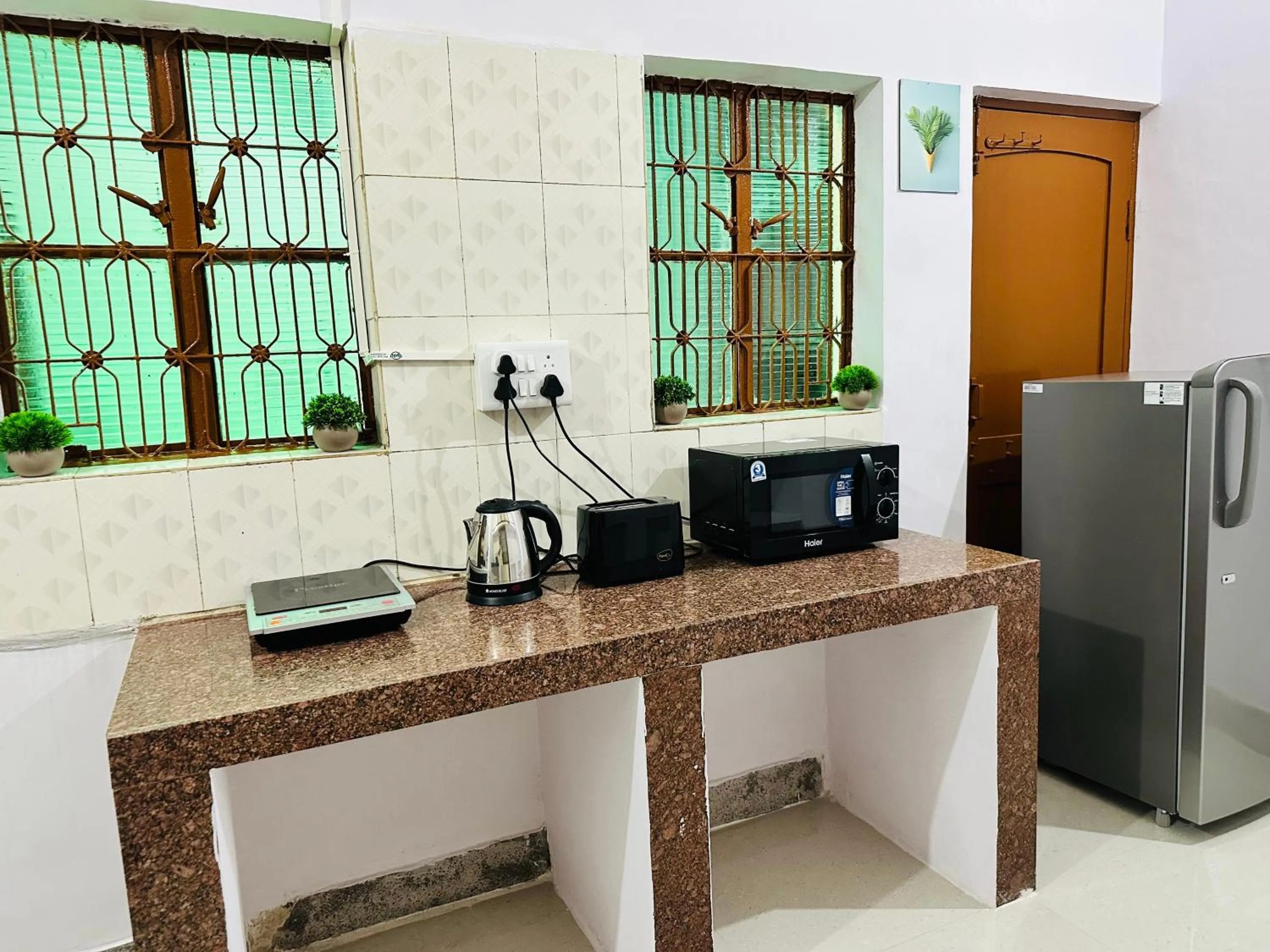 Kitchen or kitchenette in The Spring Leaves