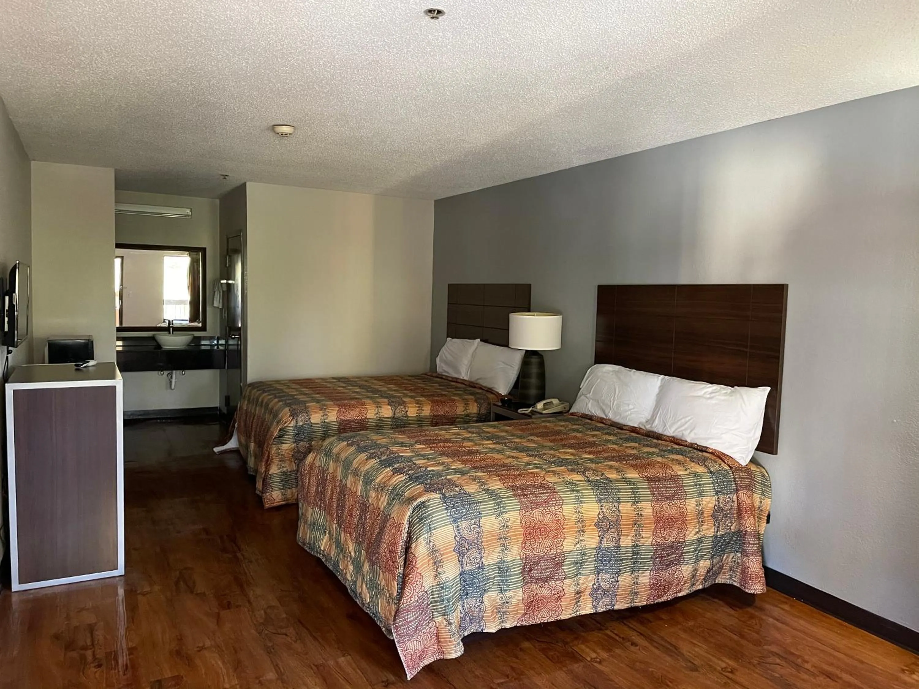 Bed in Stockbridge Inn