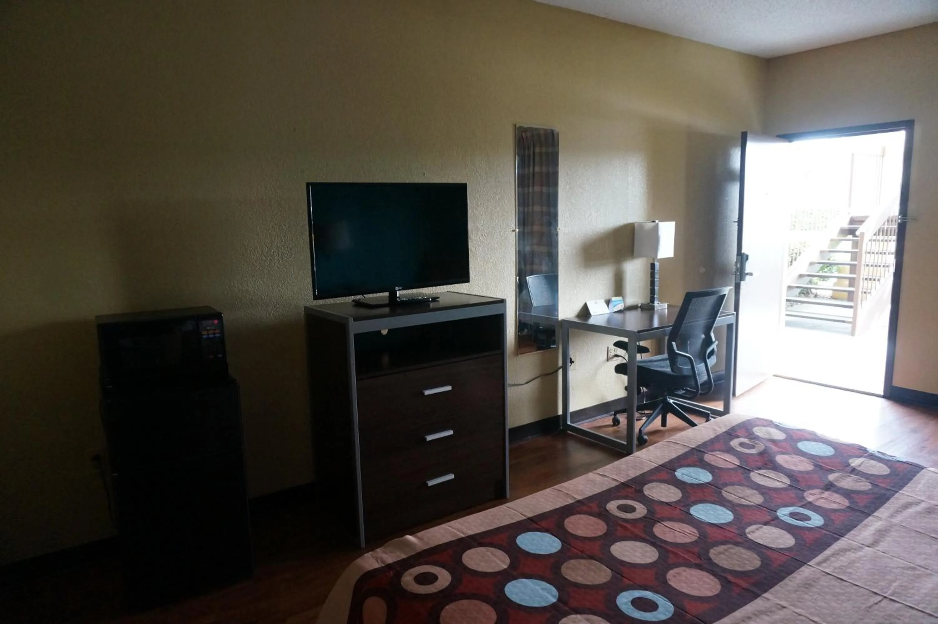 Photo of the whole room in Stockbridge Inn