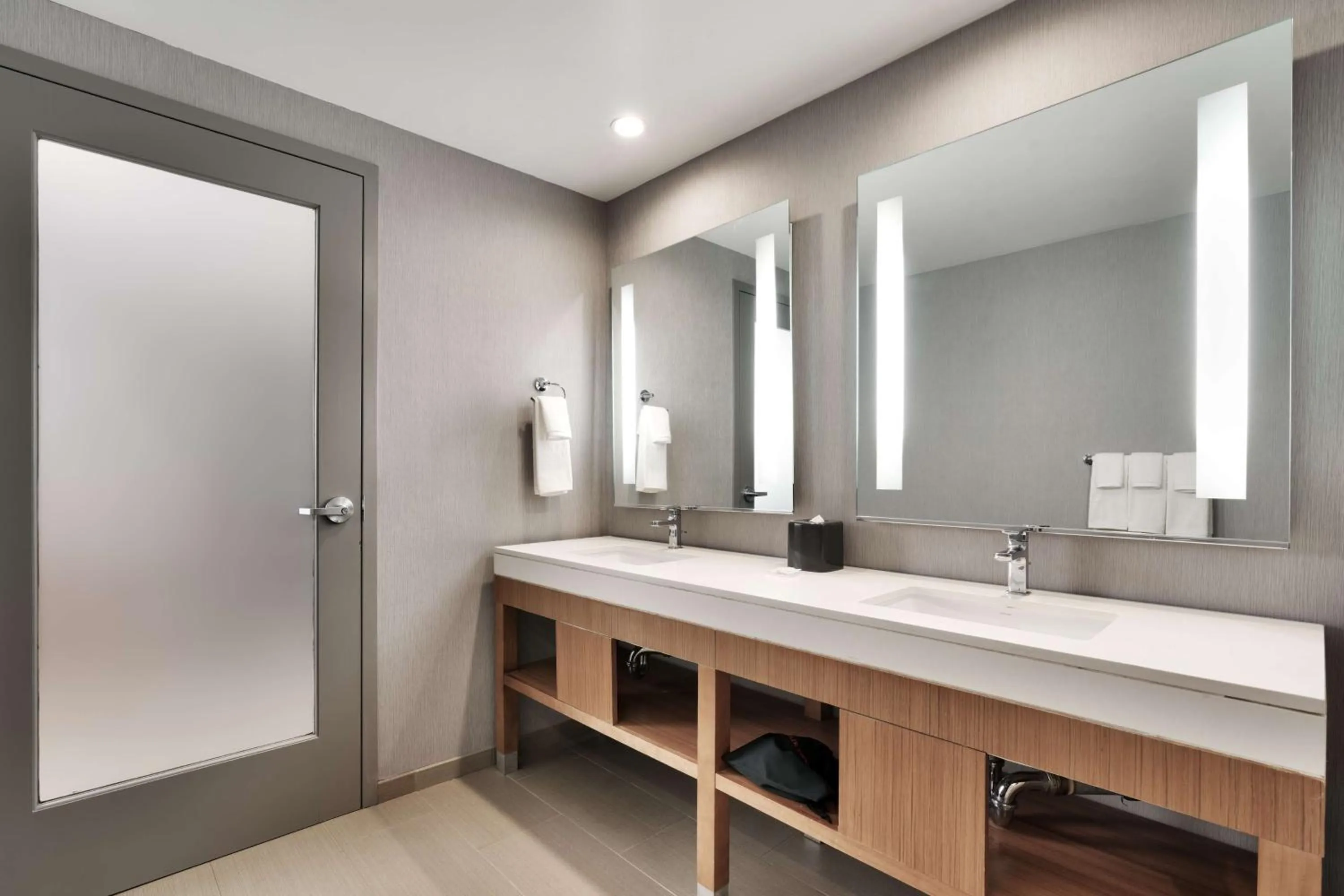 Bathroom in Hyatt Place at Anaheim Resort / Convention Center