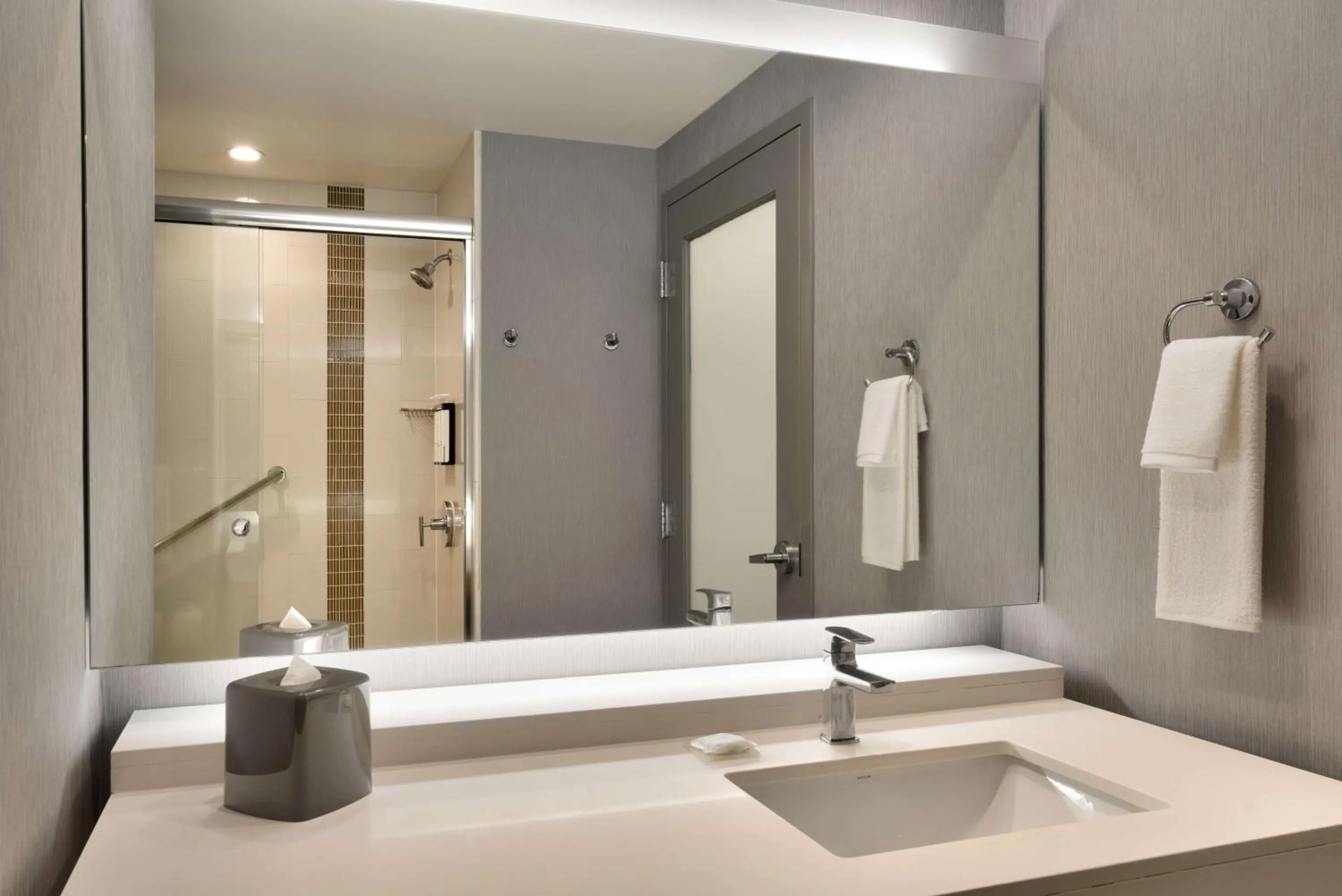 Bathroom in Hyatt Place at Anaheim Resort / Convention Center