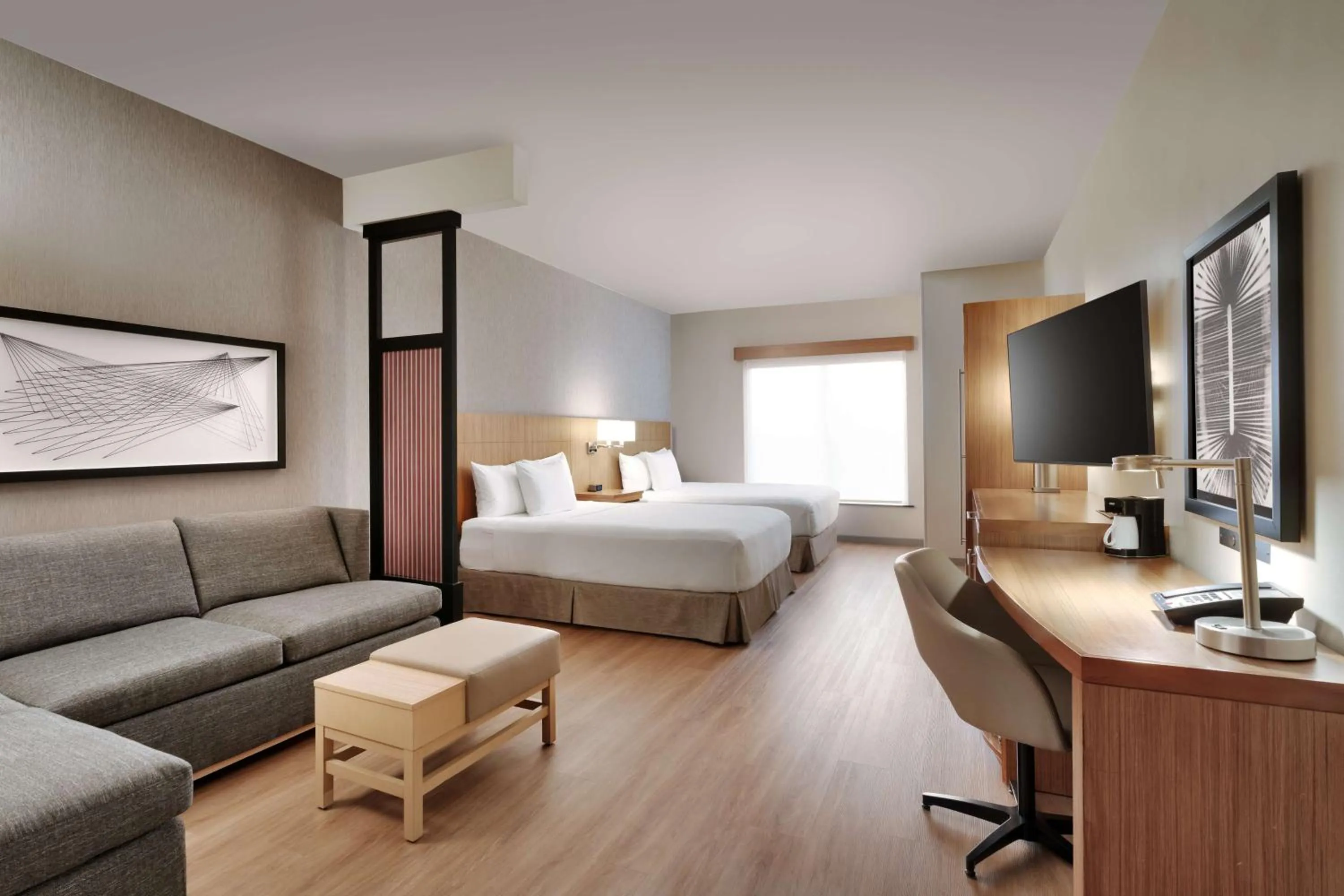 Bedroom, Bed in Hyatt Place at Anaheim Resort / Convention Center