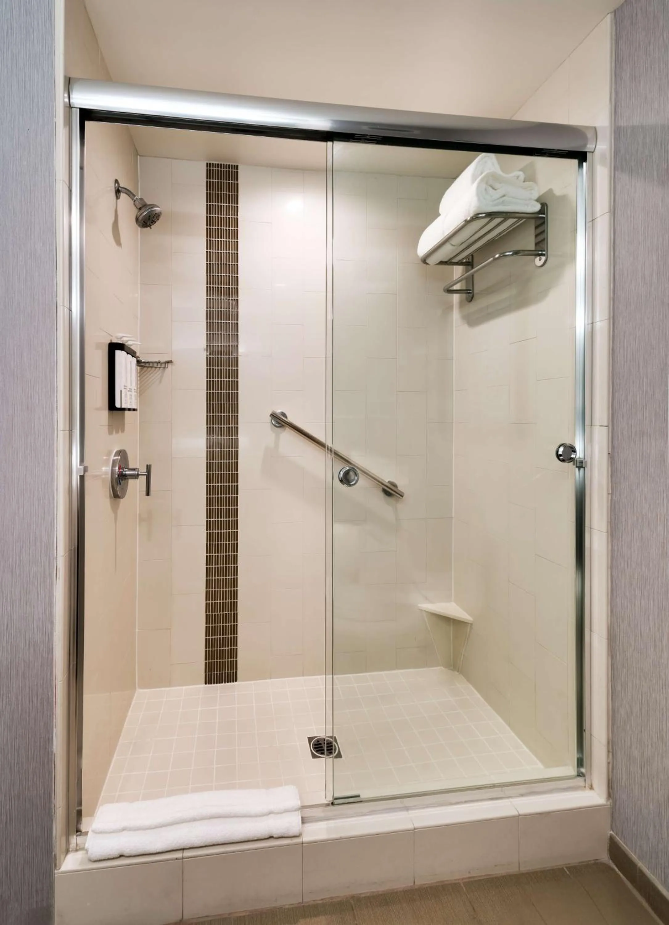 Bathroom in Hyatt Place at Anaheim Resort / Convention Center