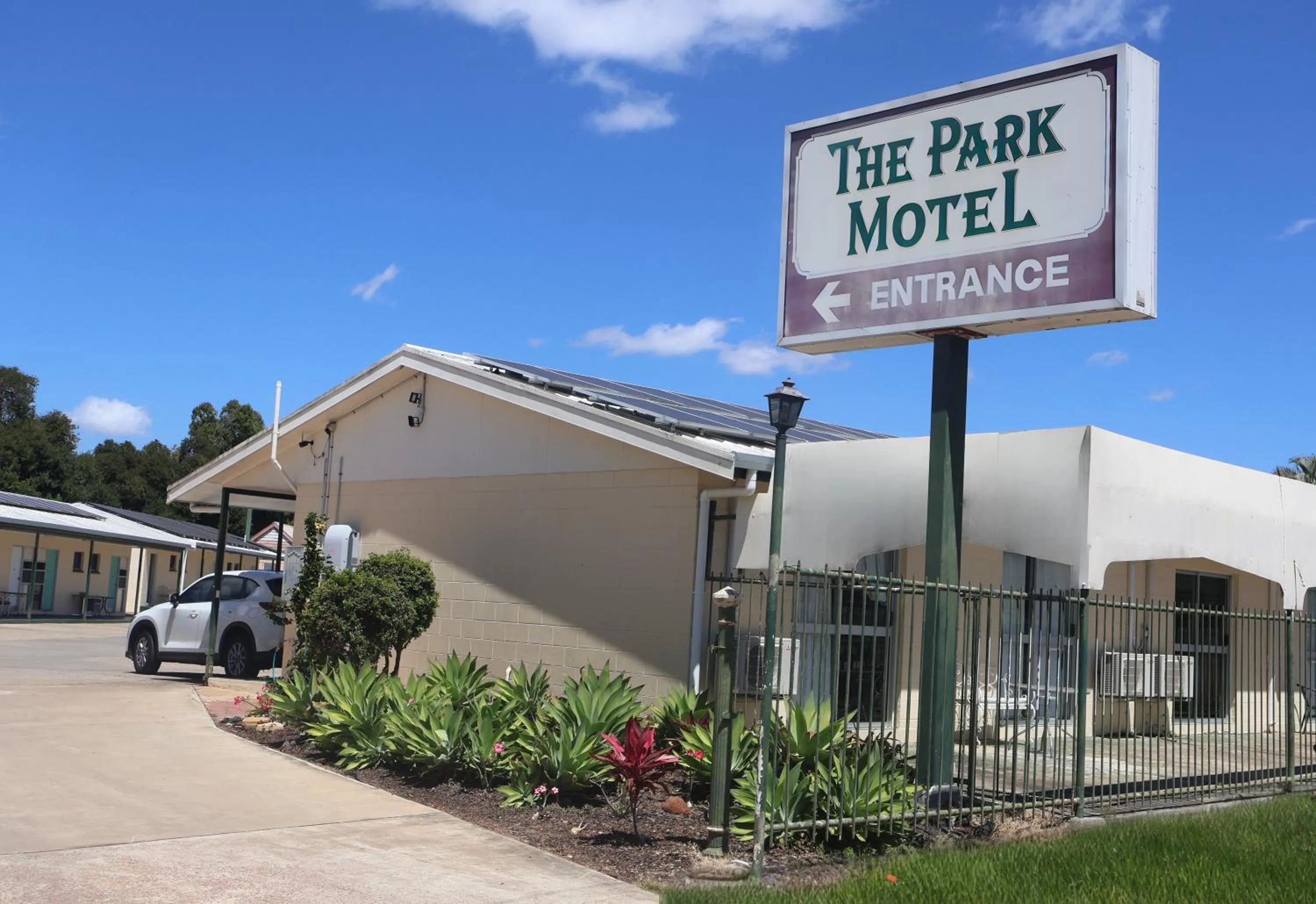 Property building in The Park Motel