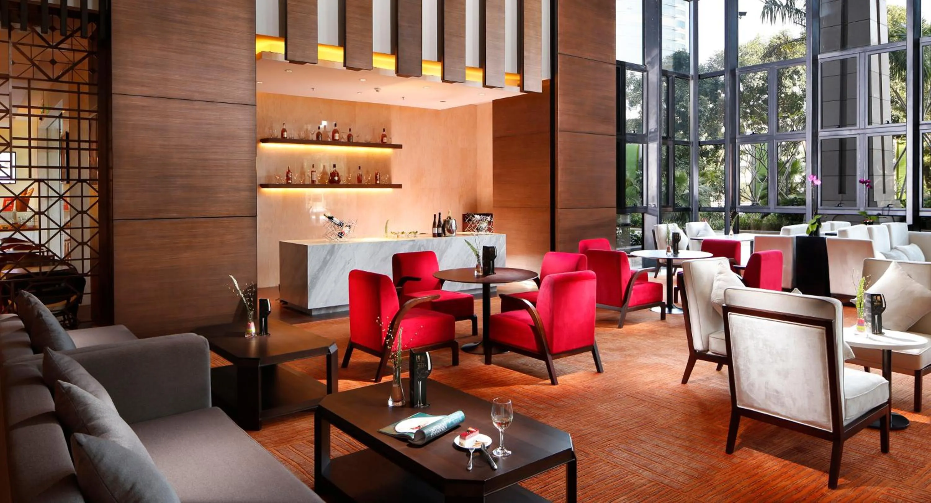 Lounge or bar in Lia Charlton Hotel Shenzhen