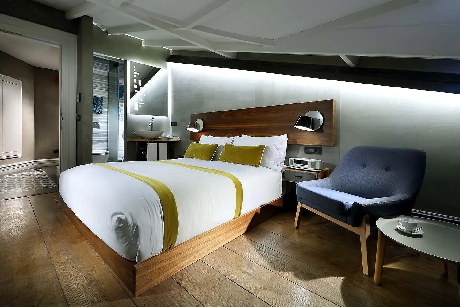 Bed in Hotel The Public - Special Category