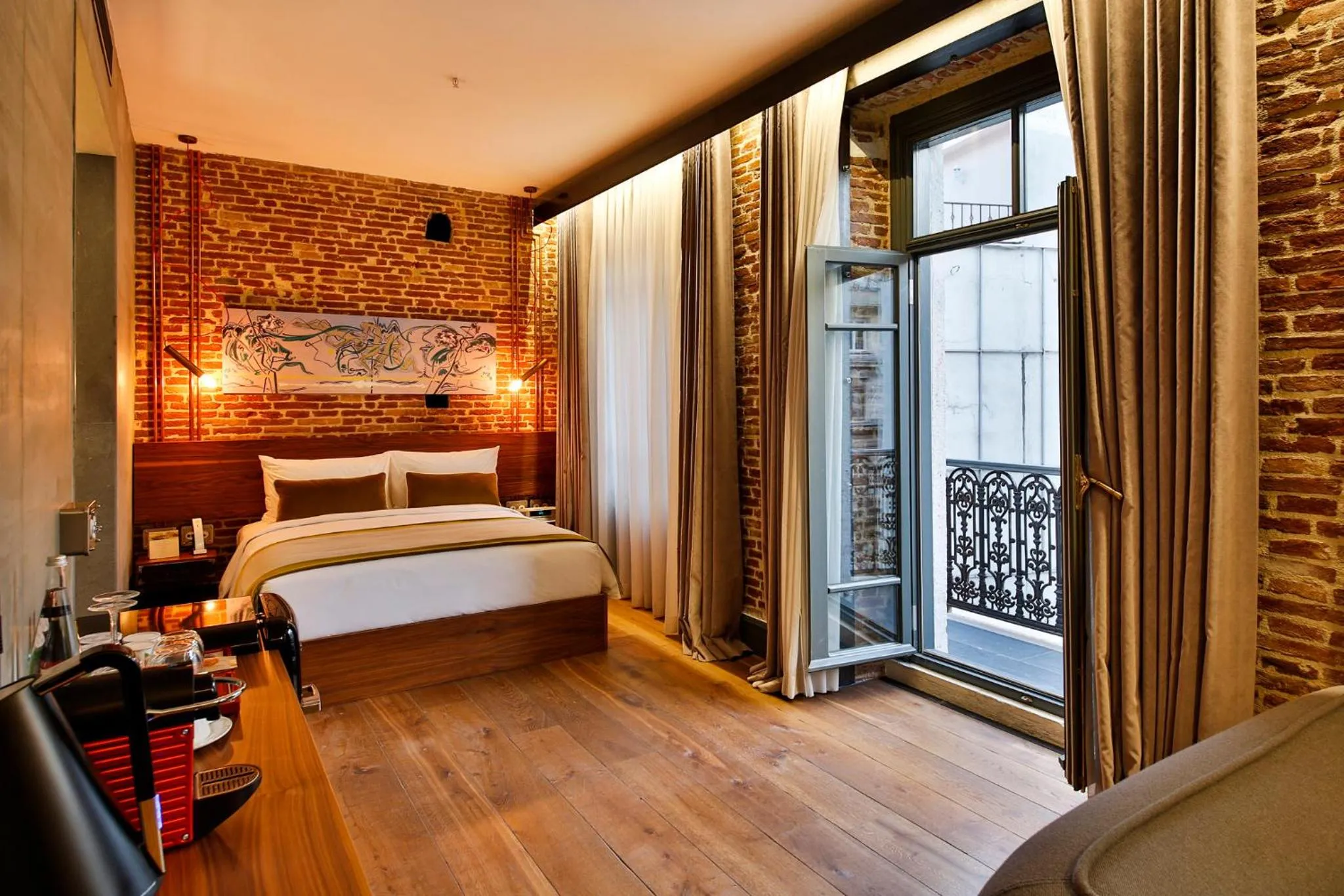 Bed in Hotel The Public - Special Category