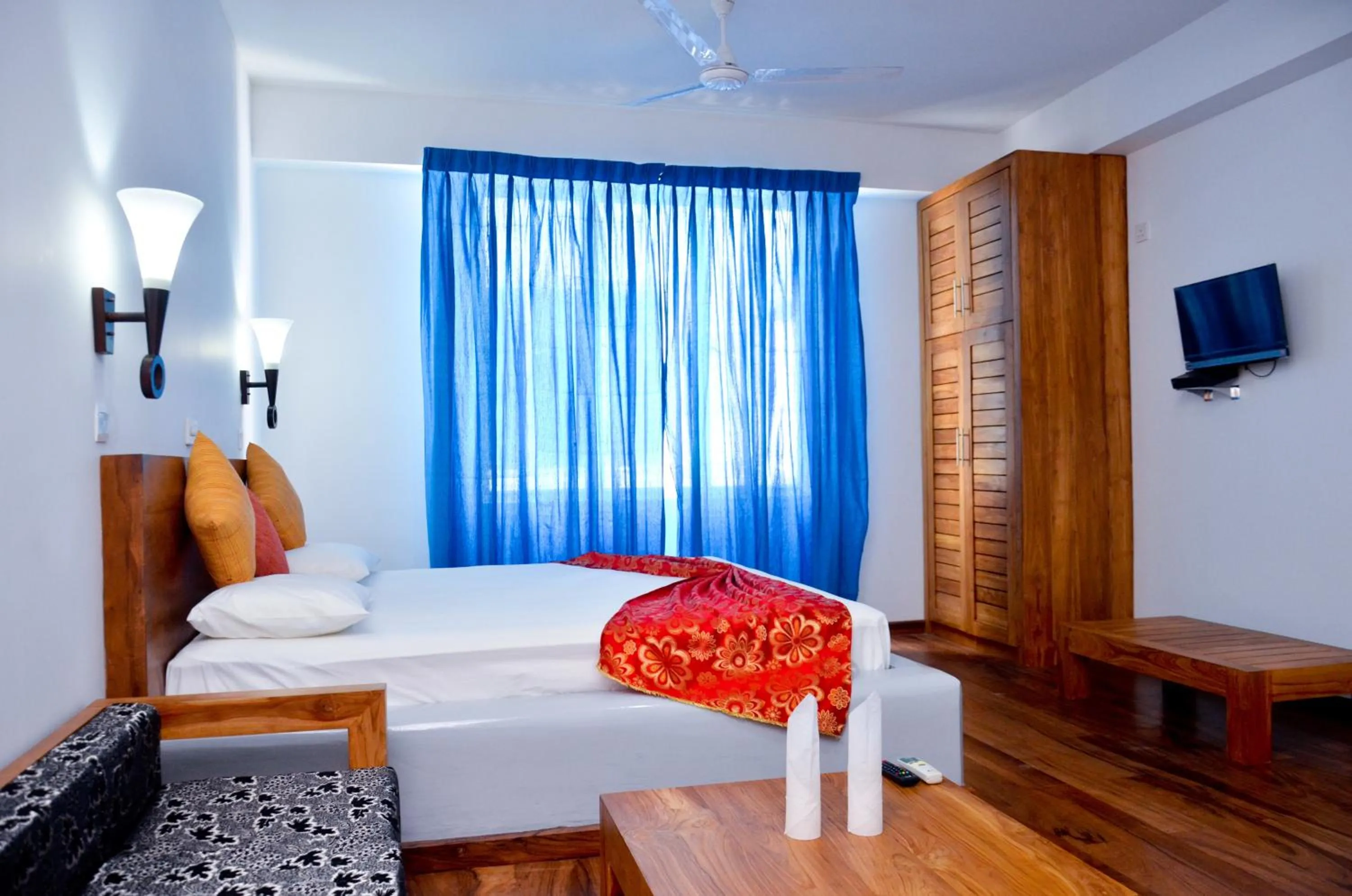 Photo of the whole room, Bed in Hotel Sea Line