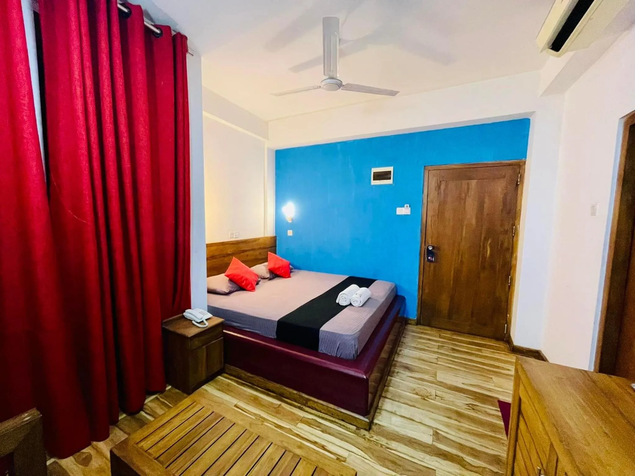 Bedroom, Bed in Hotel Sea Line