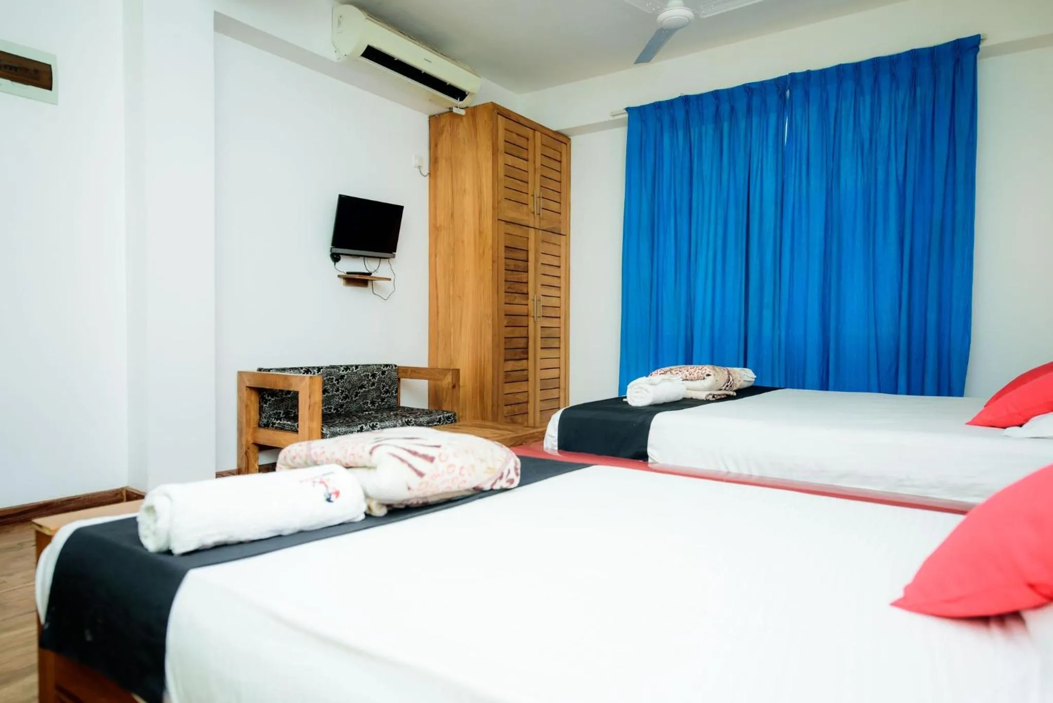 TV and multimedia, Bed in Hotel Sea Line