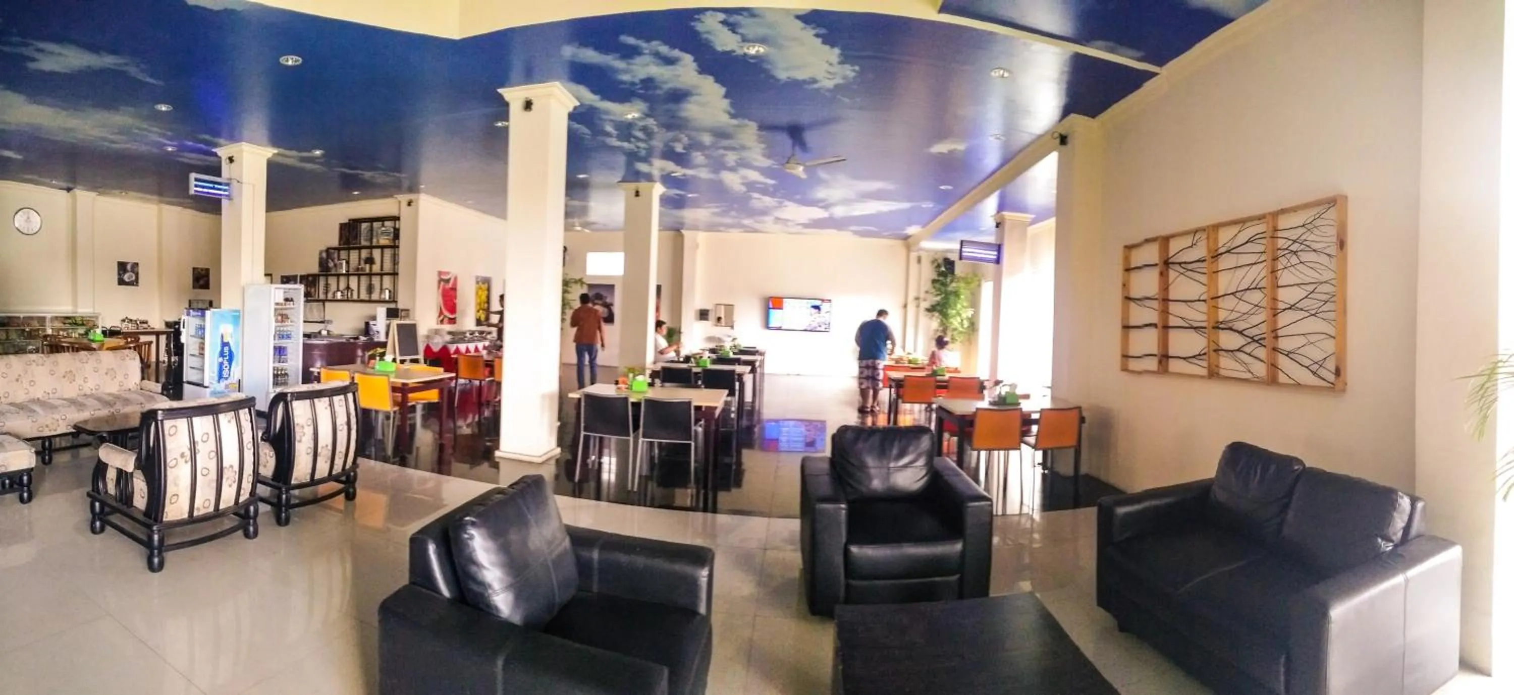 Restaurant/places to eat in Mahkota Hotel