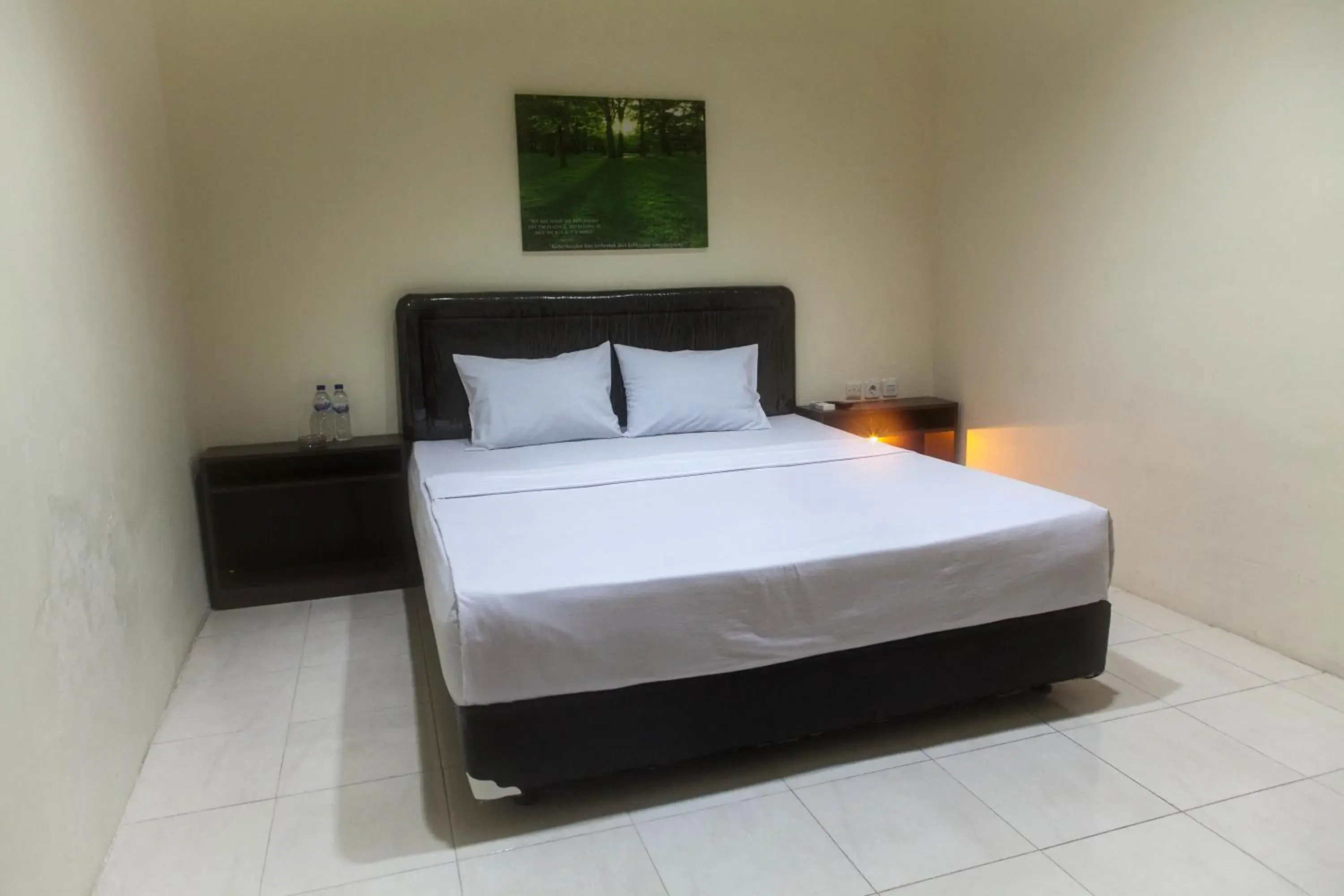 Moderate Double or Twin Room in Mahkota Hotel Moderate Double or Twin Room in Mahkota Hotel