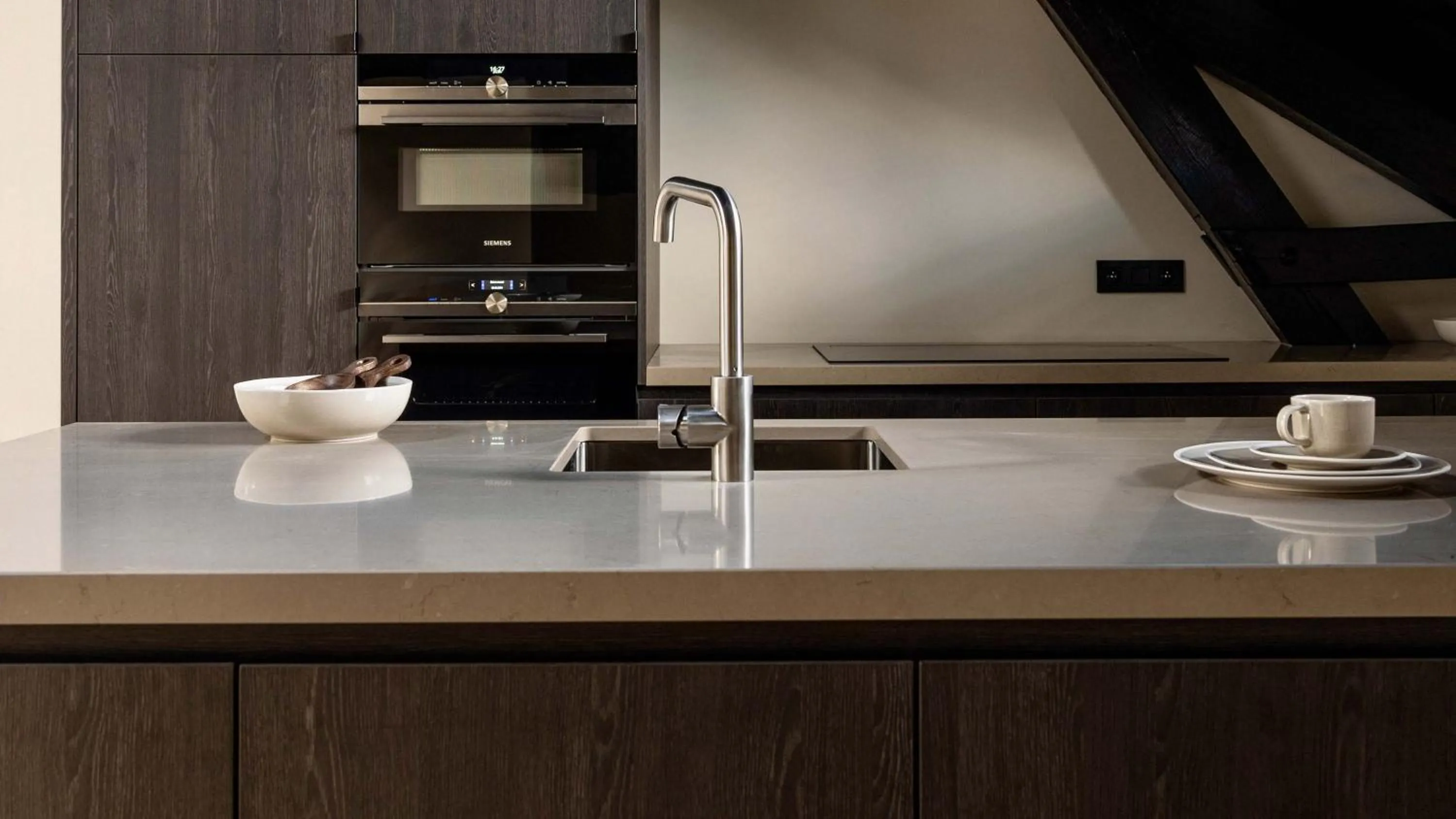 kitchen in De Gulden Poorte, a LXRYHOME Hotel Collection