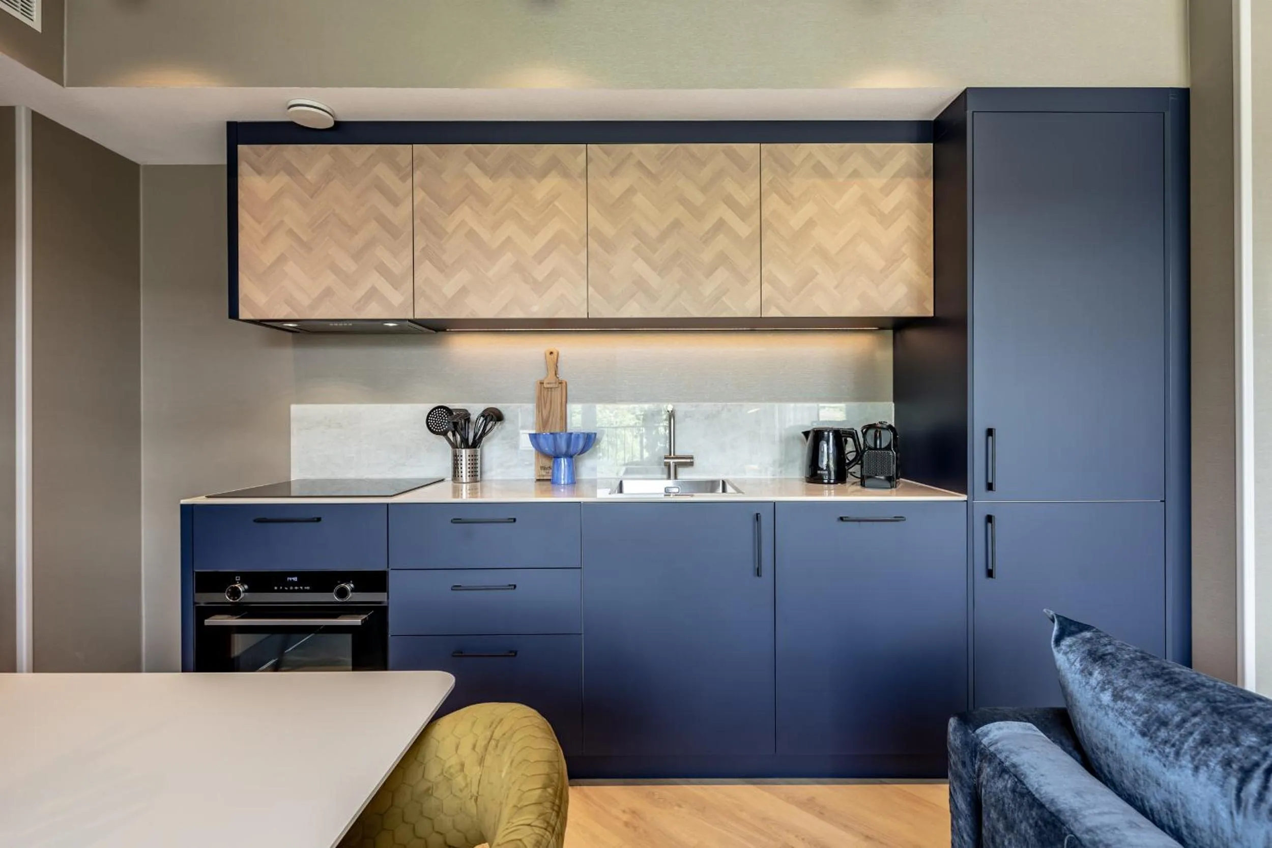 oven in BizStay Delft