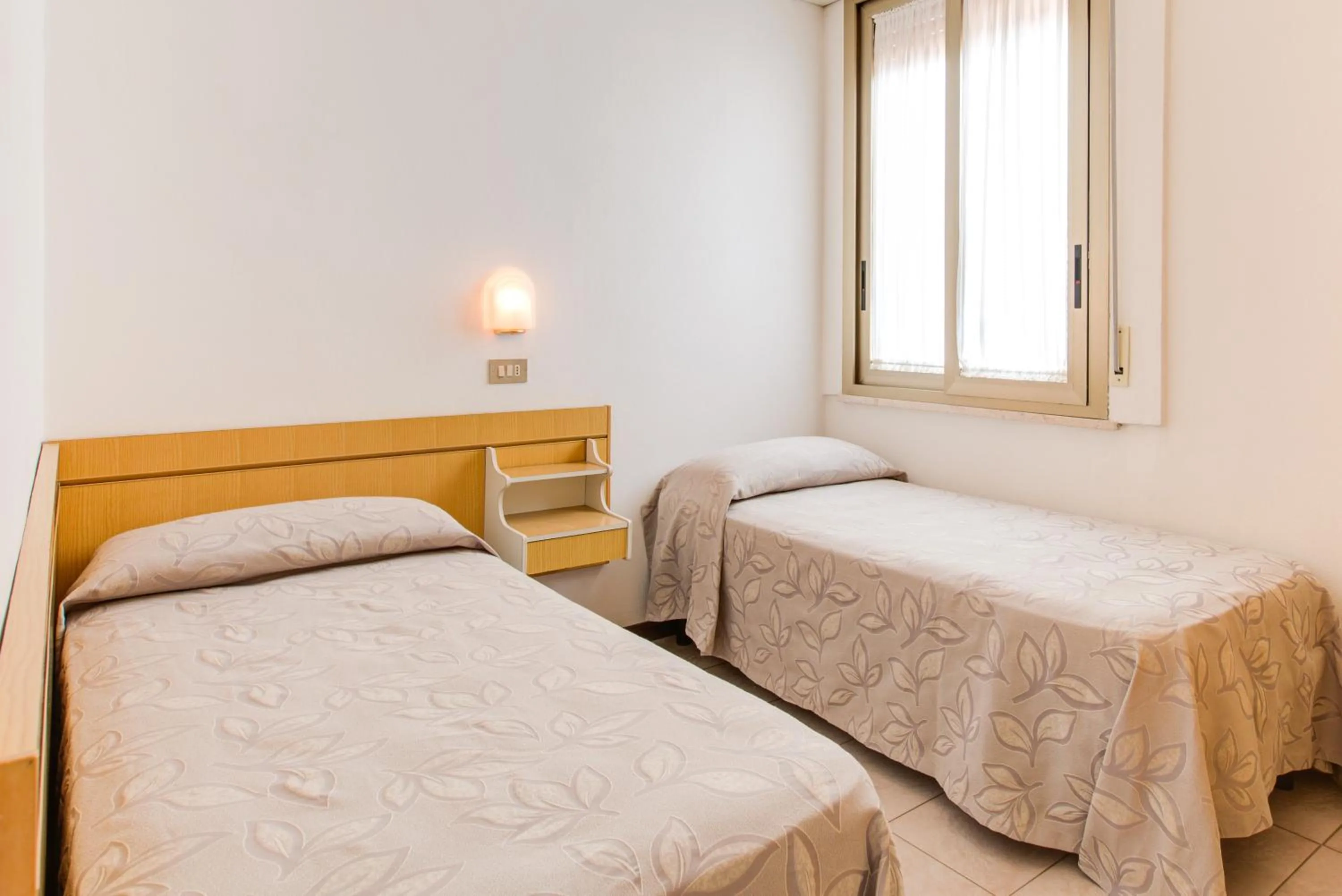 Sea view, Bed in Hotel Splendid