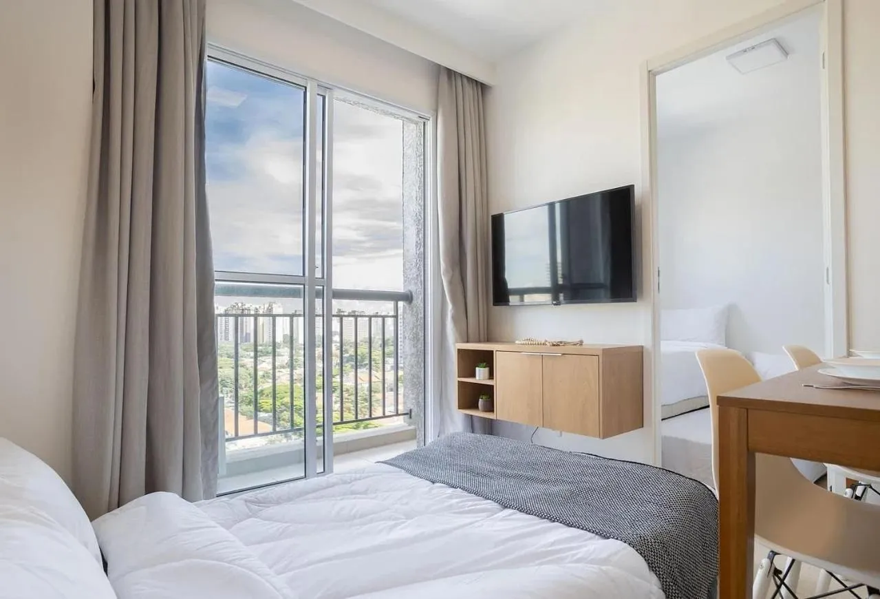 Bed in Composite Moema