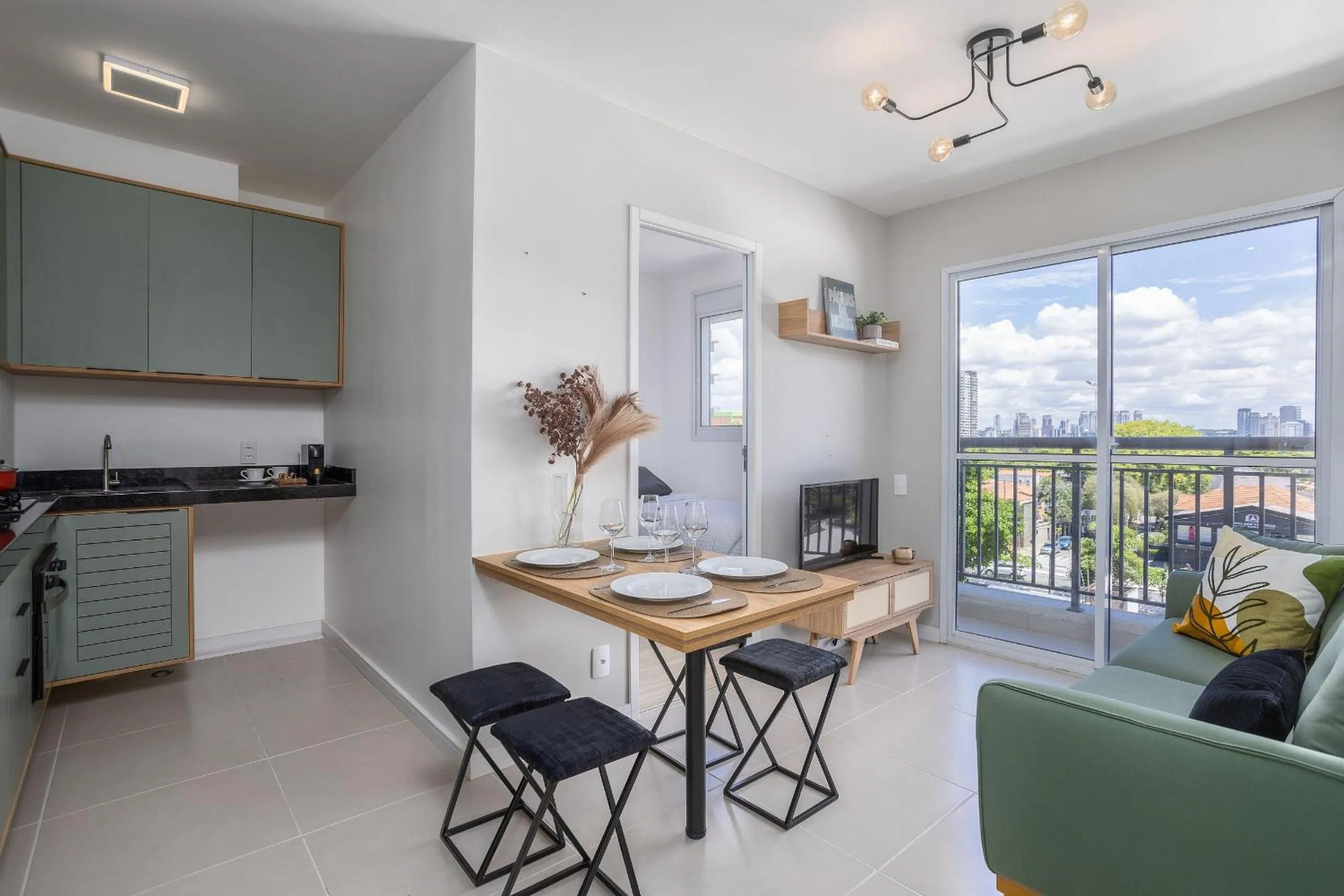 Living room in Composite Moema