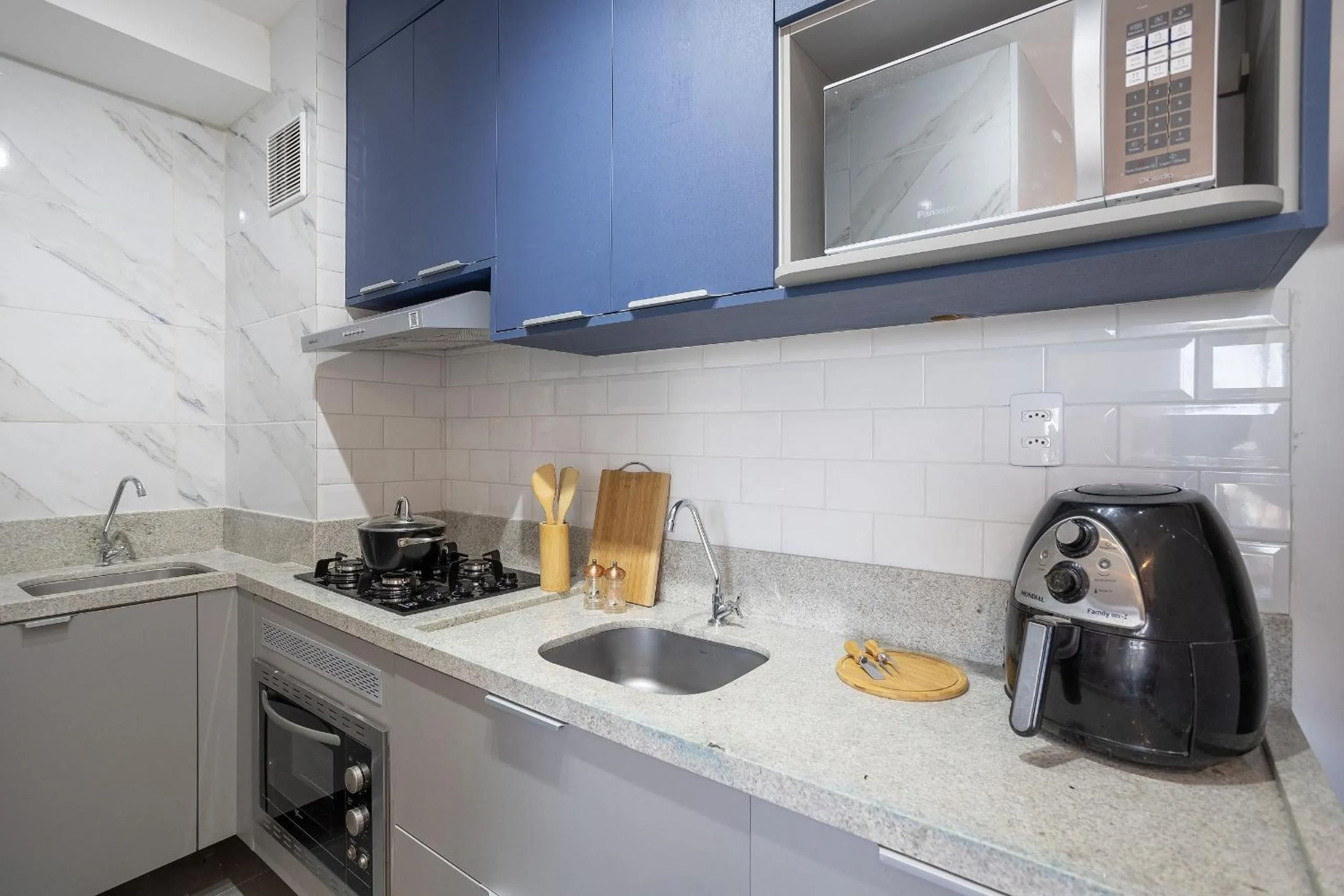 Kitchen or kitchenette in Composite Moema