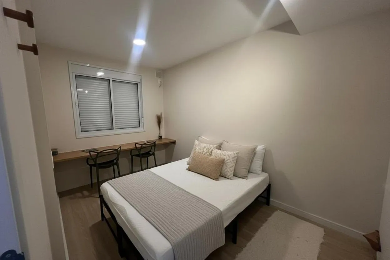 Bed in Composite Moema