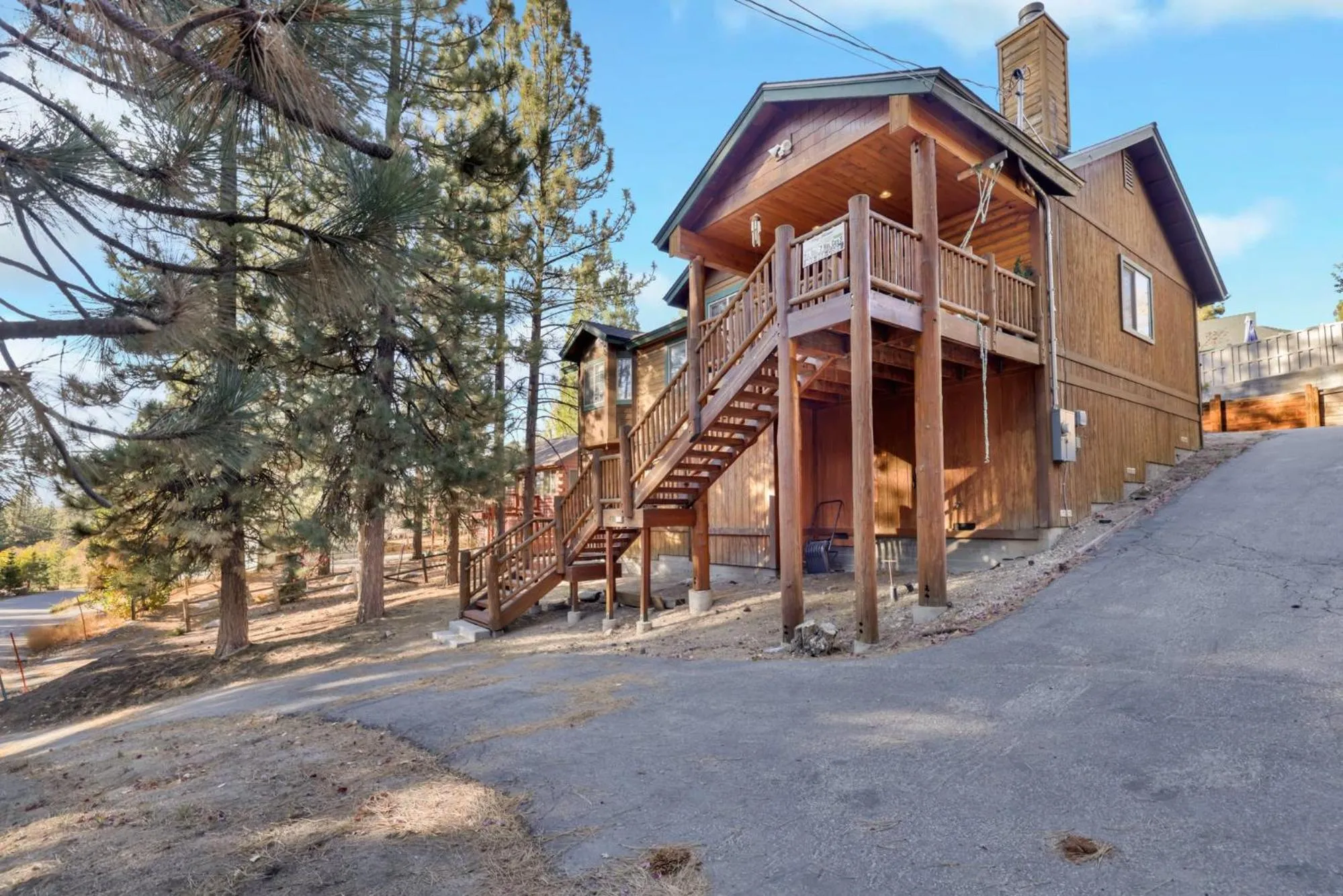 River rock lodge #1953