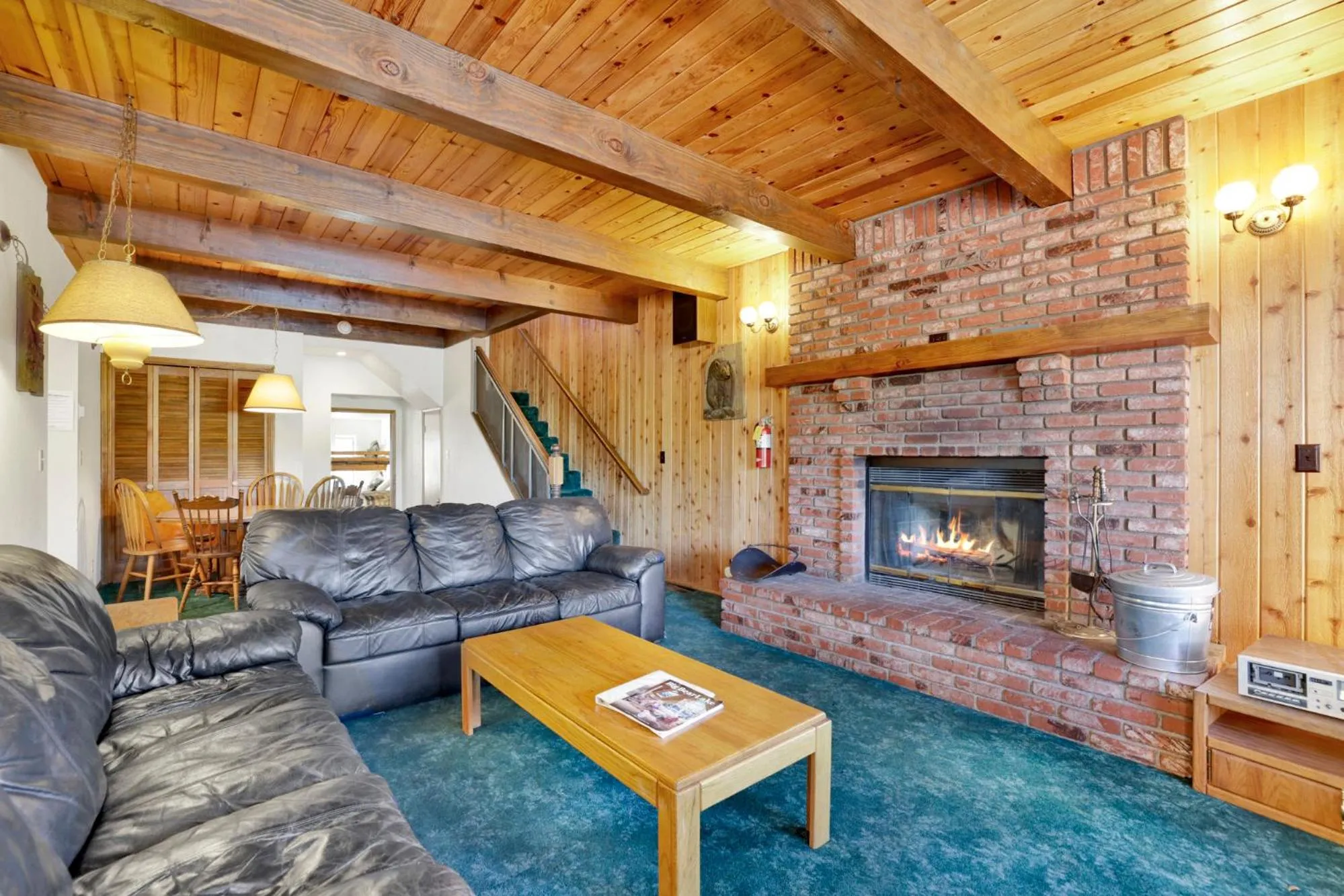 Photo of the whole room in Breezy one #112