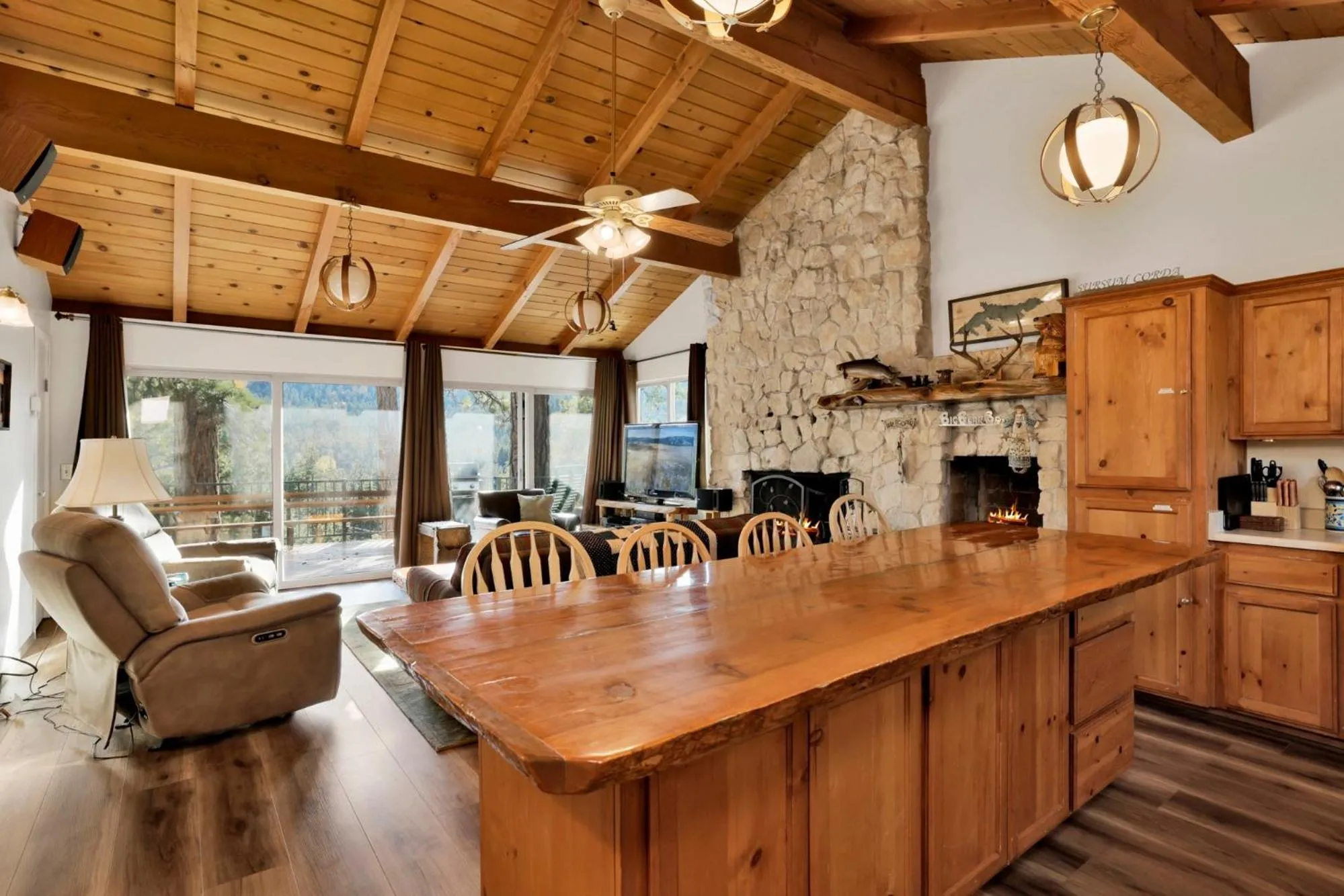 Kitchen or kitchenette in Scenic retreat #1772