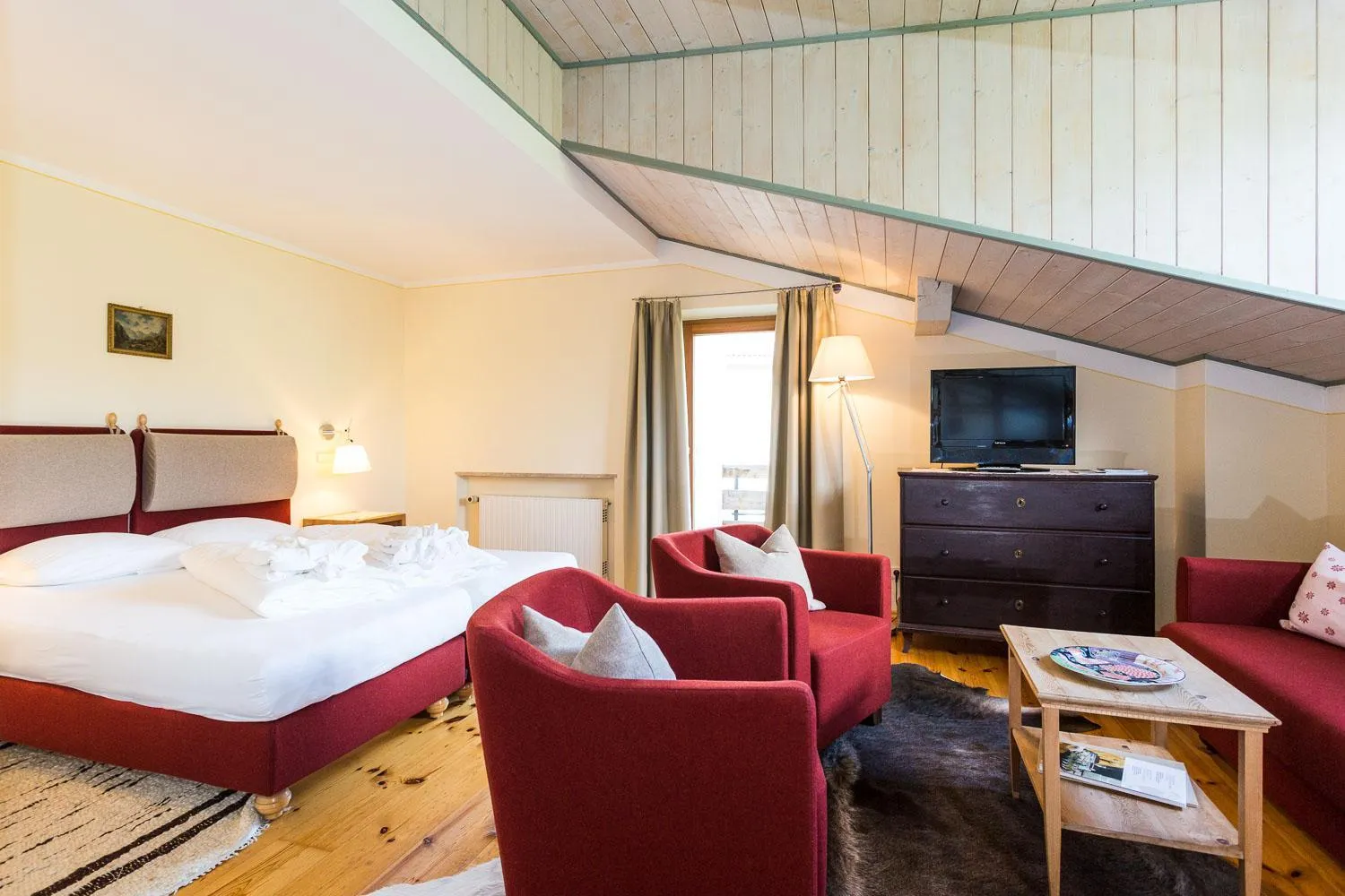 Photo of the whole room, Bed in Gasthof zur Krone