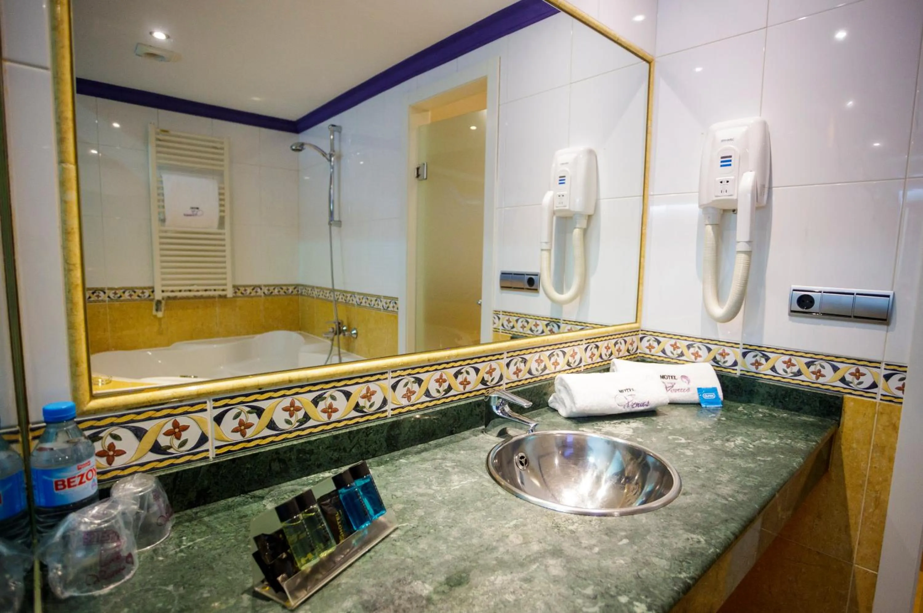 Hot Tub in Motel Venus Pontevedra