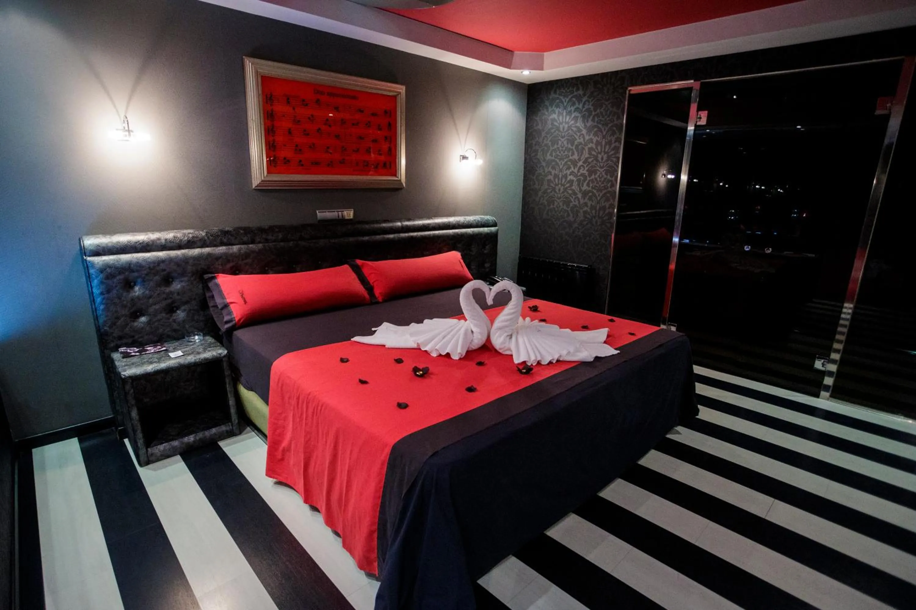 Bed in Motel Venus Pontevedra