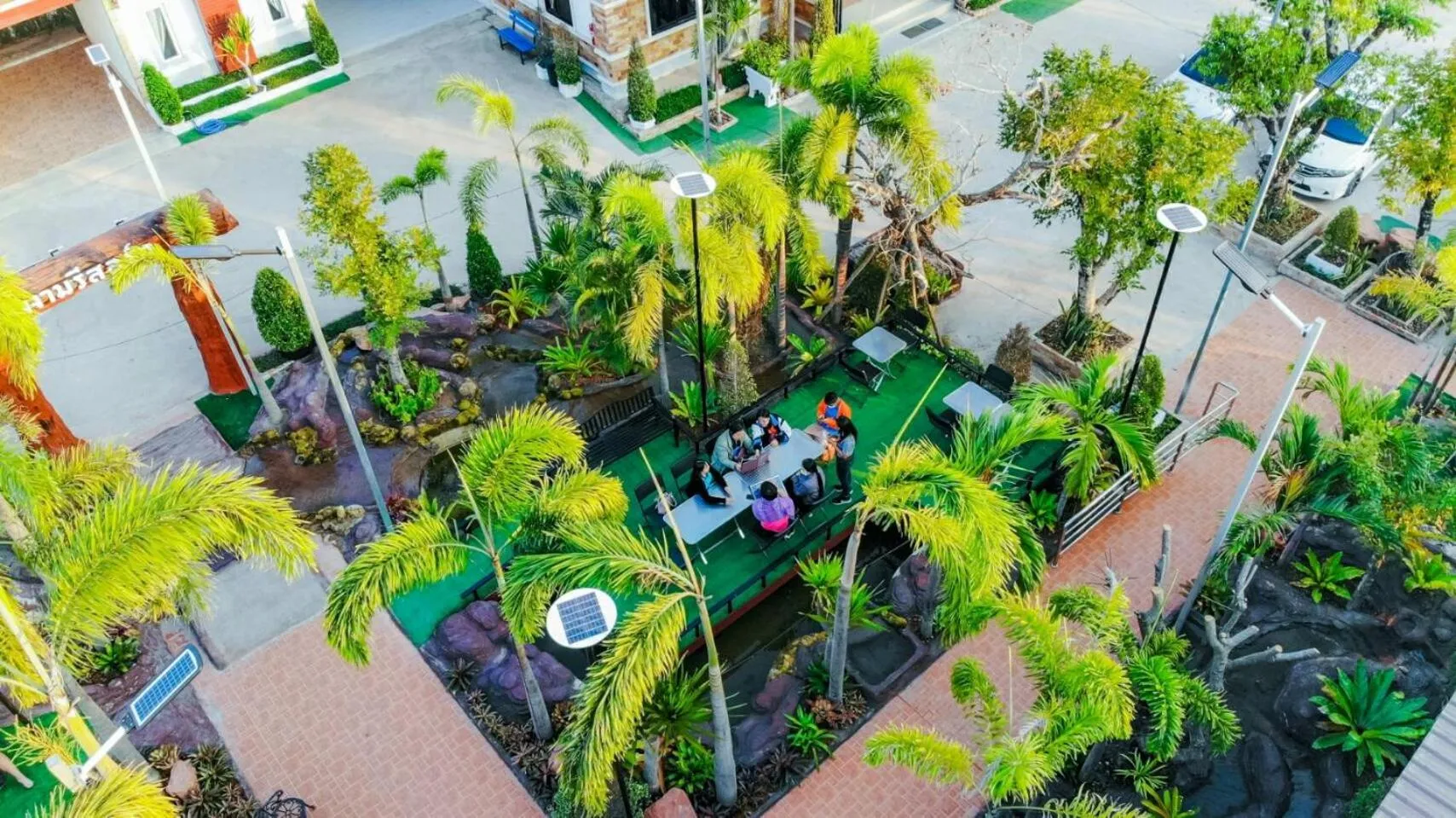 Garden in Buengngarm Resort