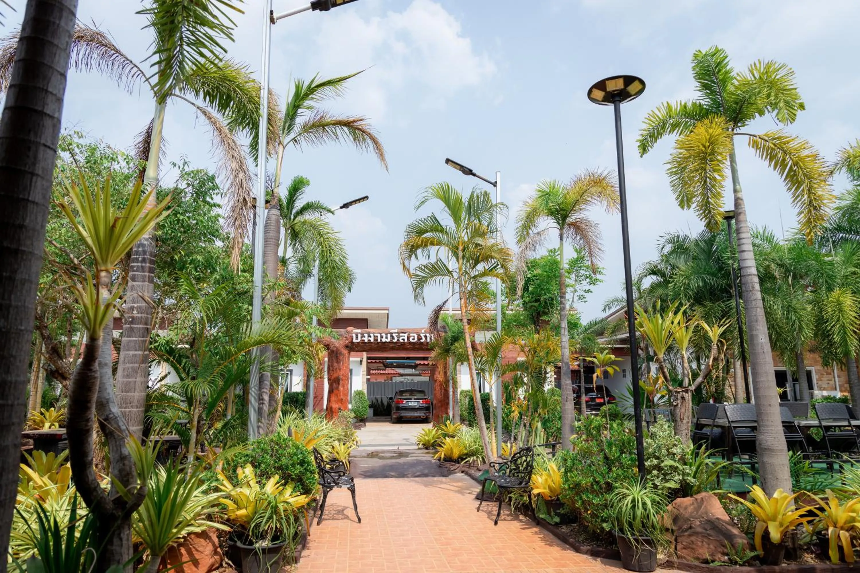 Garden in Buengngarm Resort