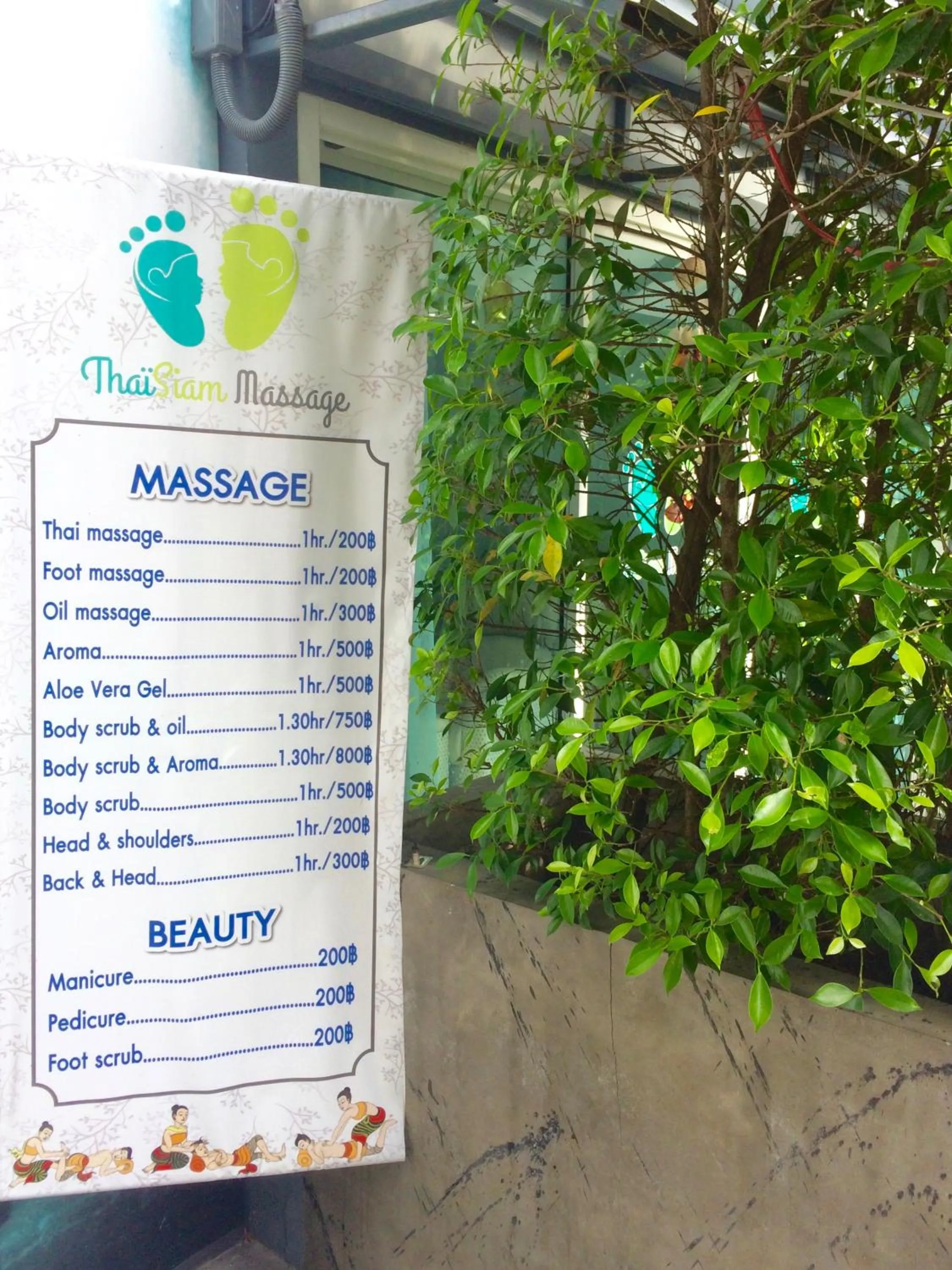 Massage in Momento Resort