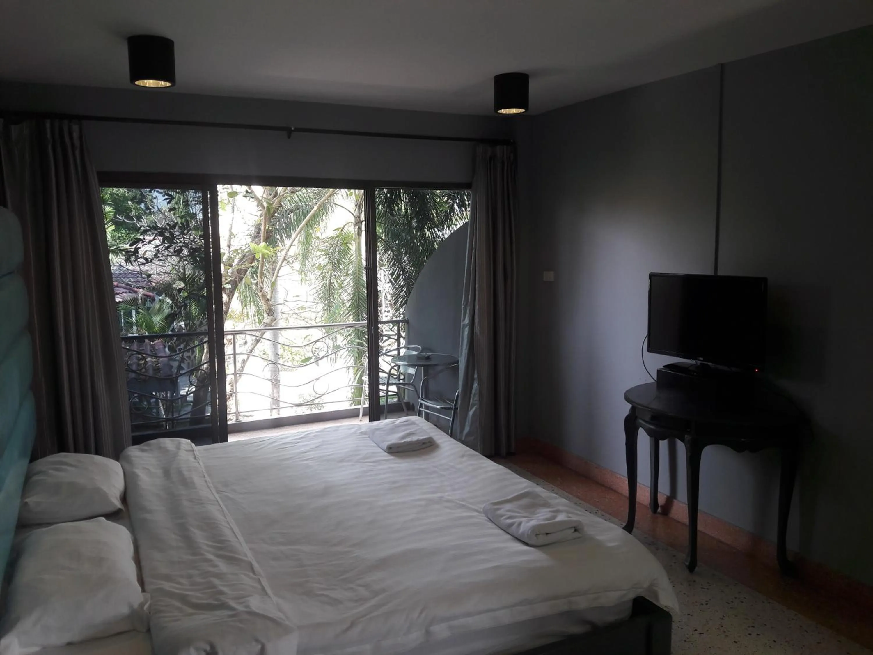 Bed in Momento Resort