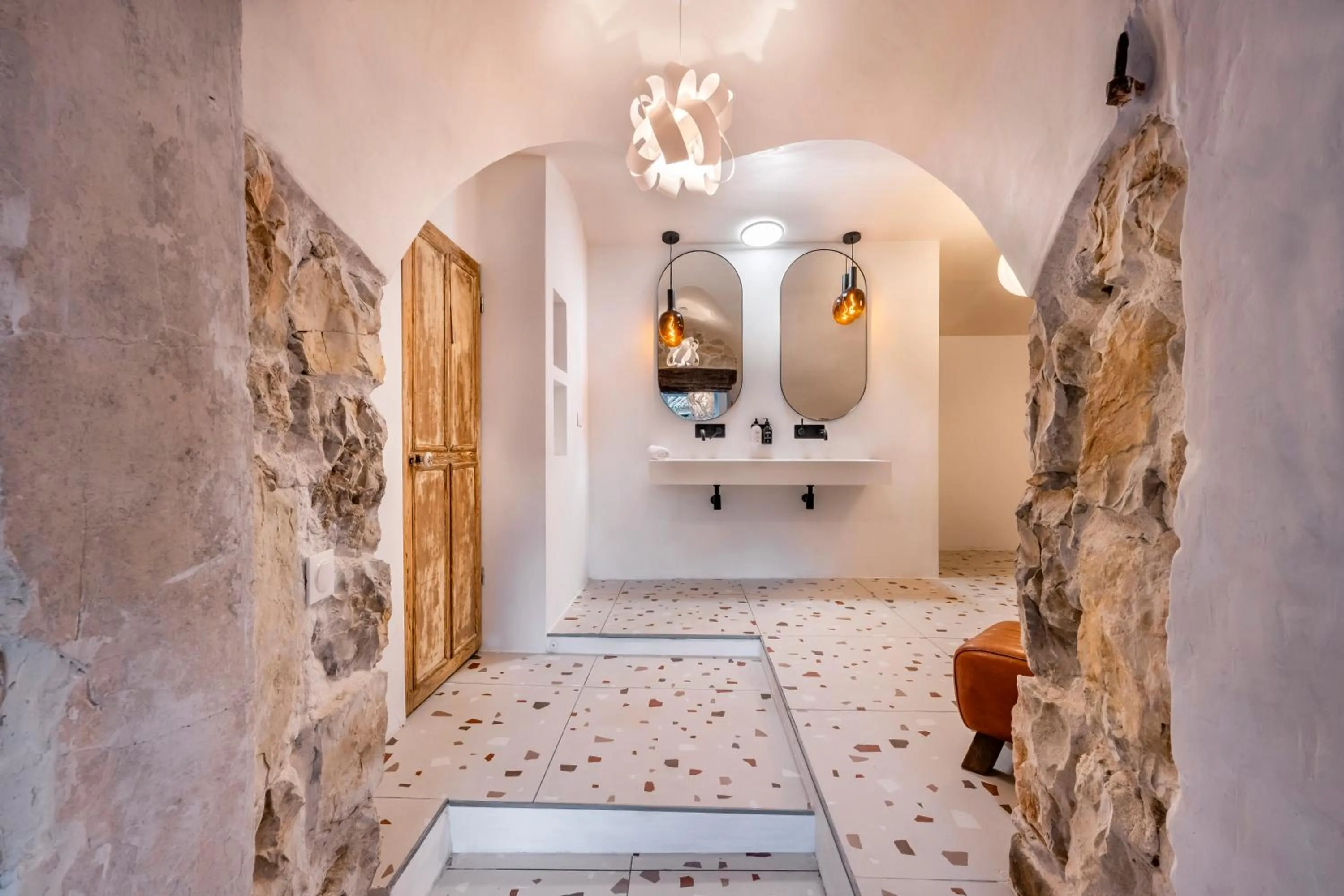 Bathroom, Bed in DODO etc