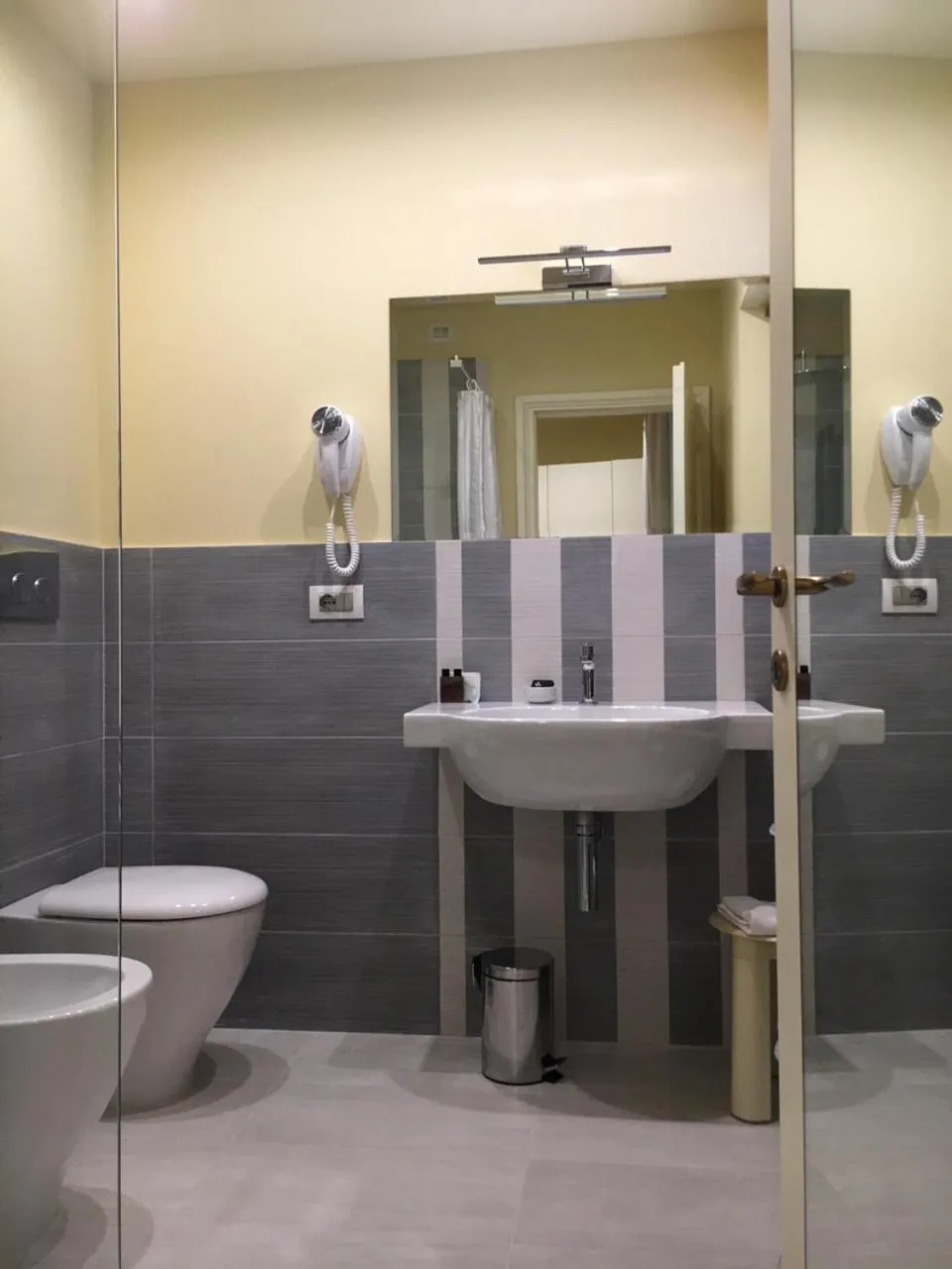 Bathroom in Hotel Palagi