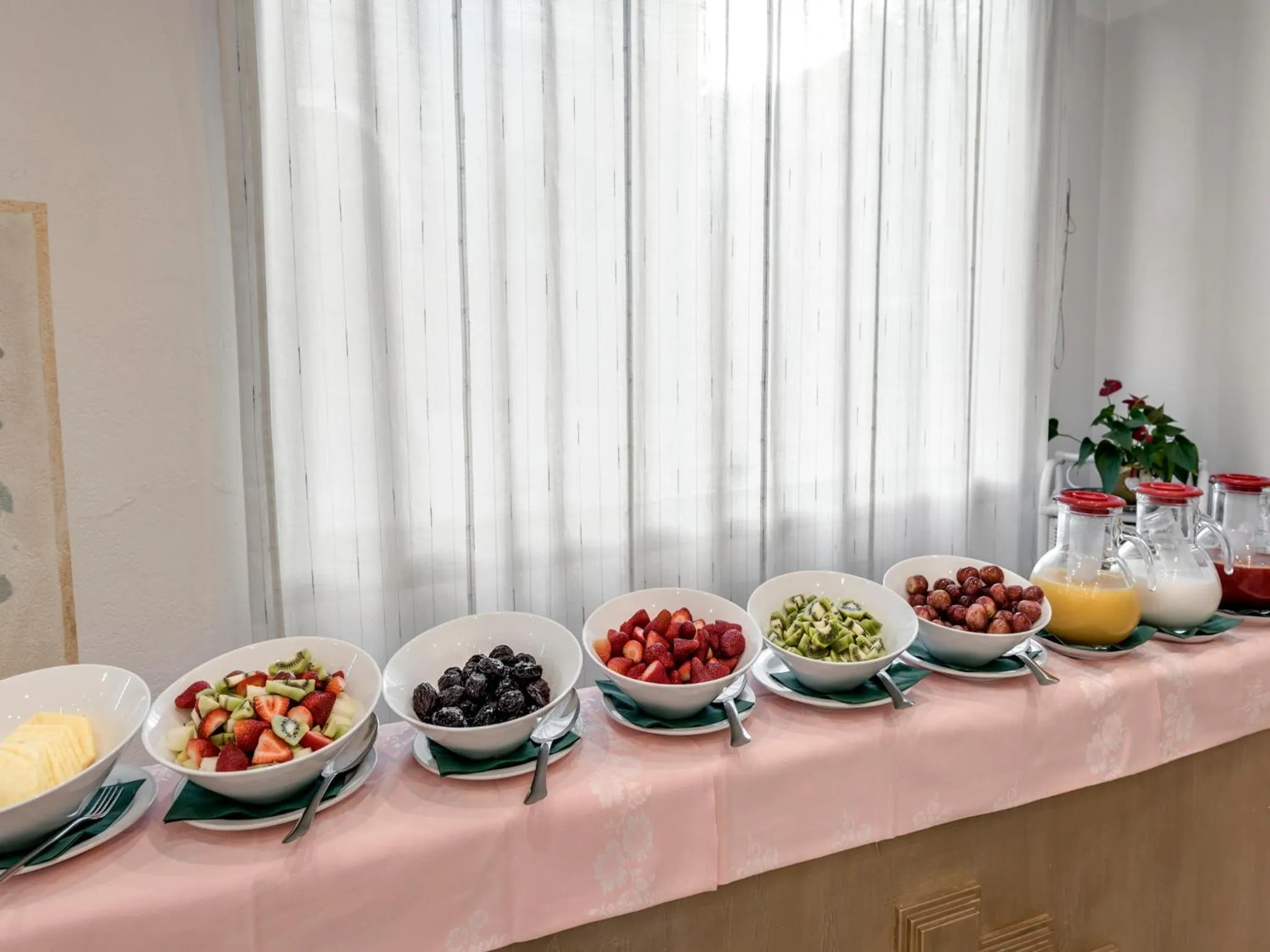 Breakfast in Hotel Palagi