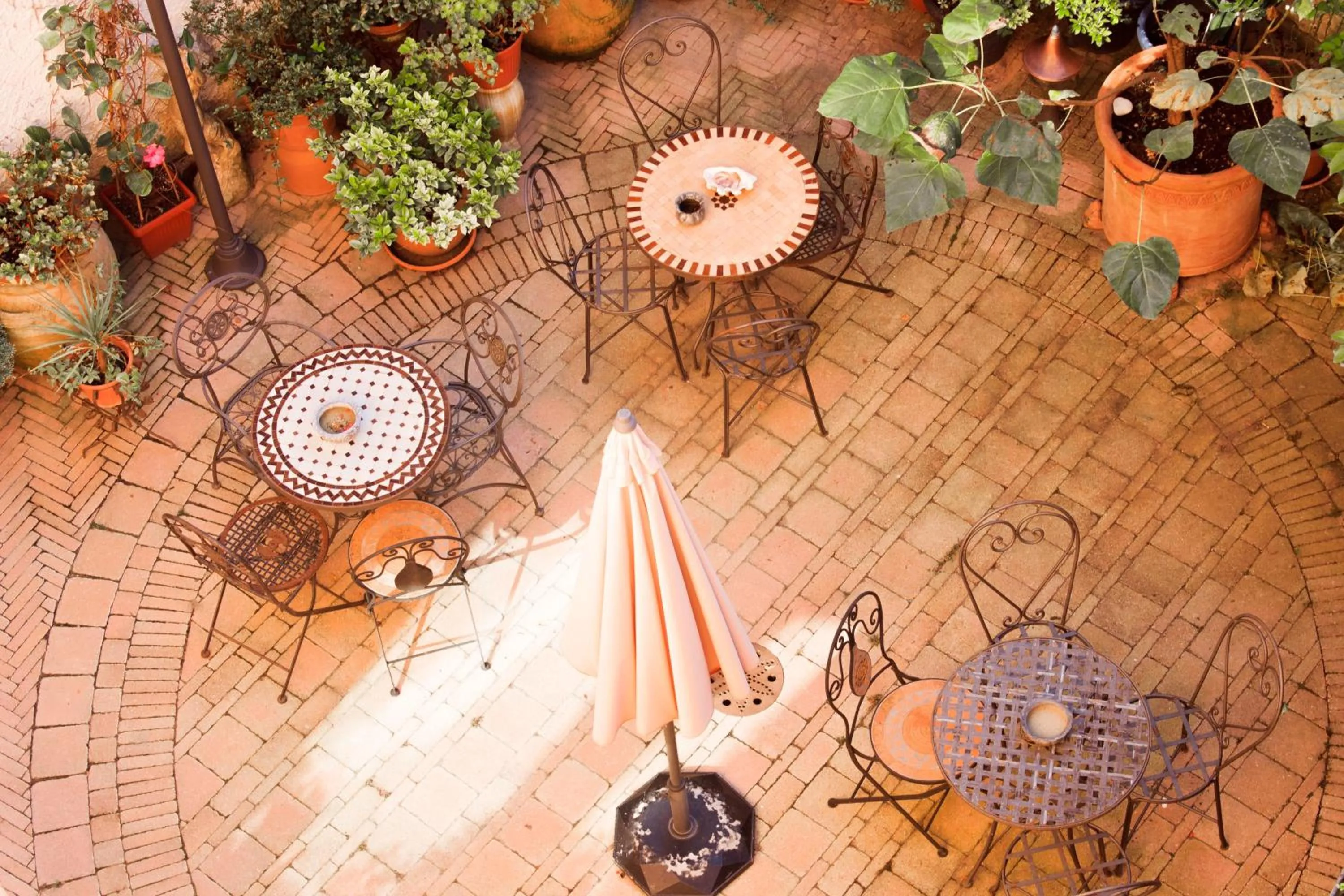 Patio in Hotel Palagi